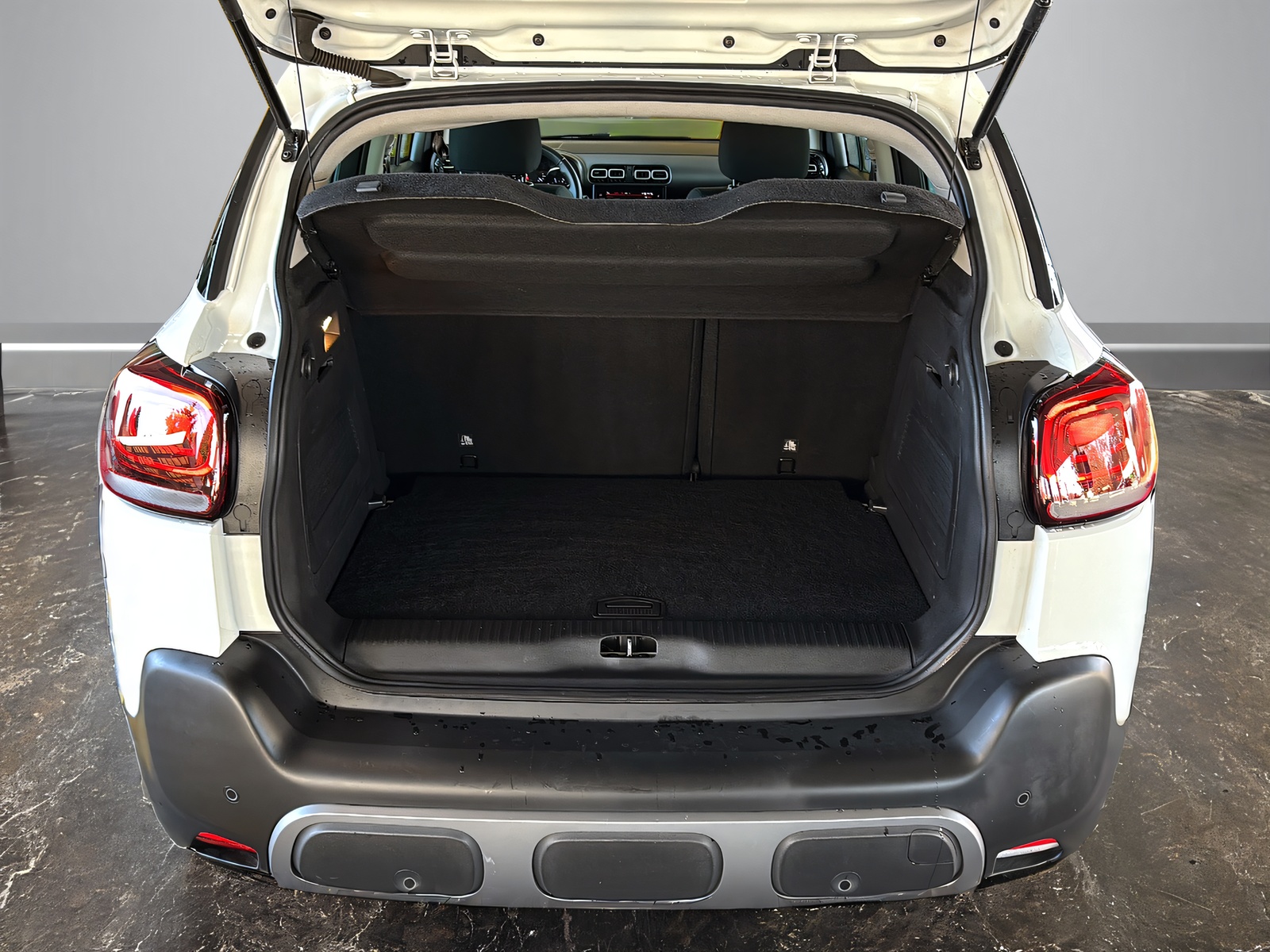 CITROEN C3 Aircross 1.2 PureTech 130 Swiss Edition-image-6