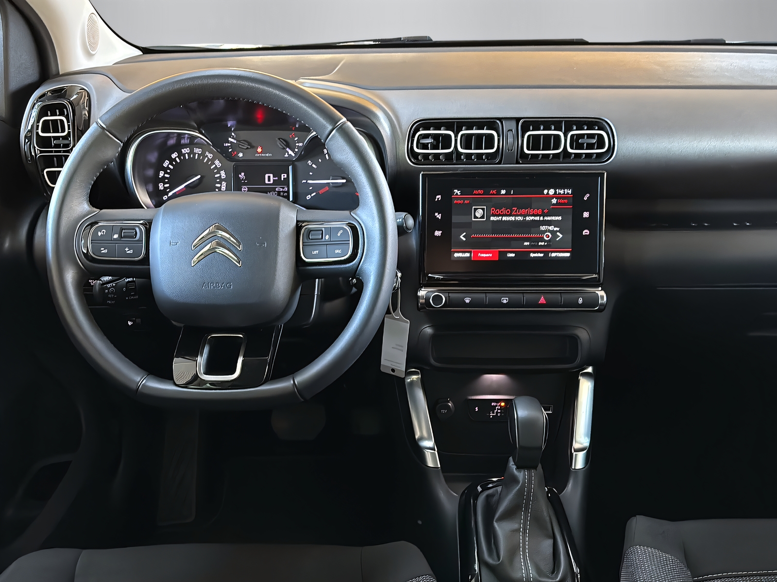 CITROEN C3 Aircross 1.2 PureTech 130 Swiss Edition-image-12