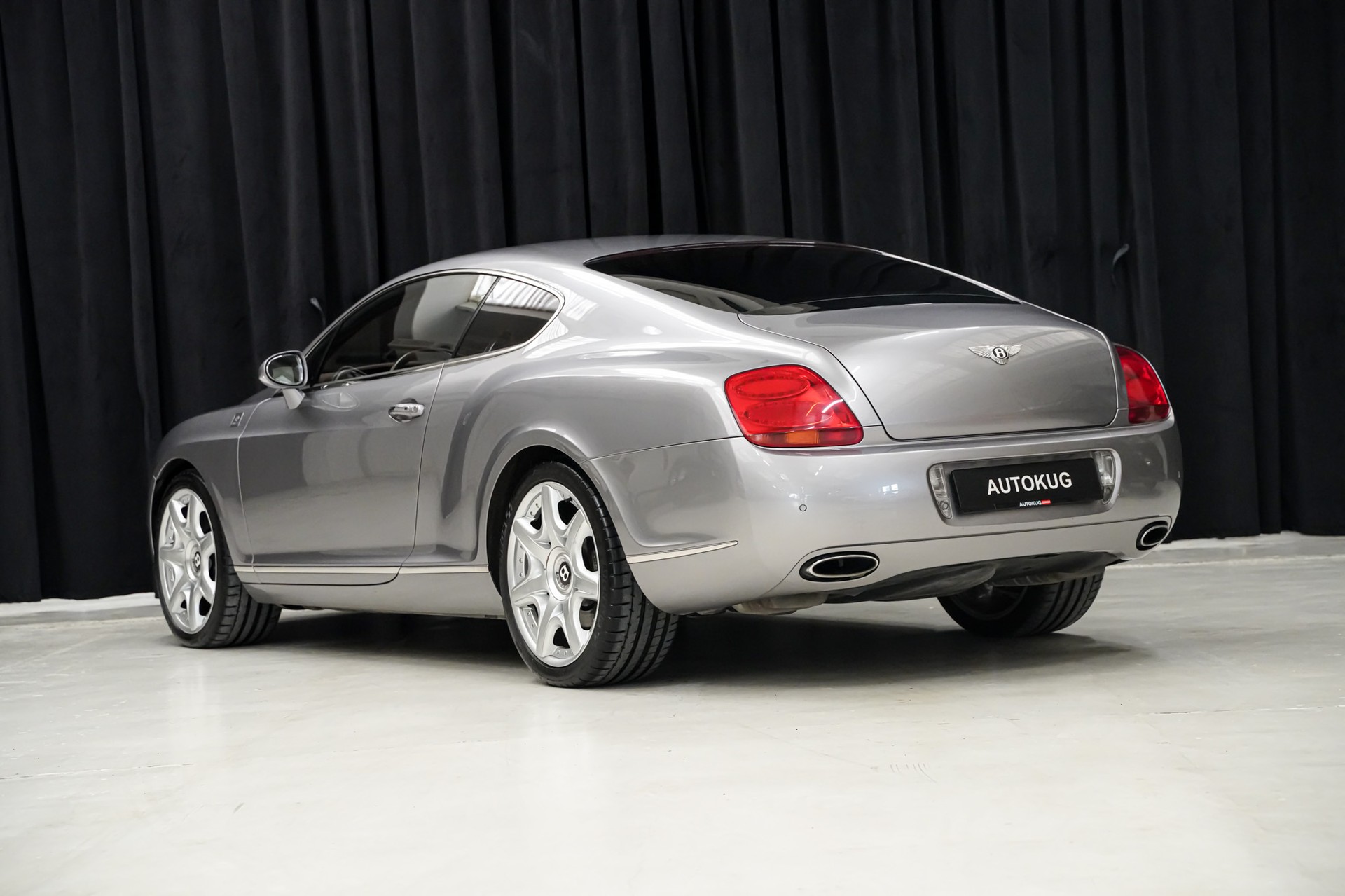 BENTLEY Continental GT 6.0-image-5