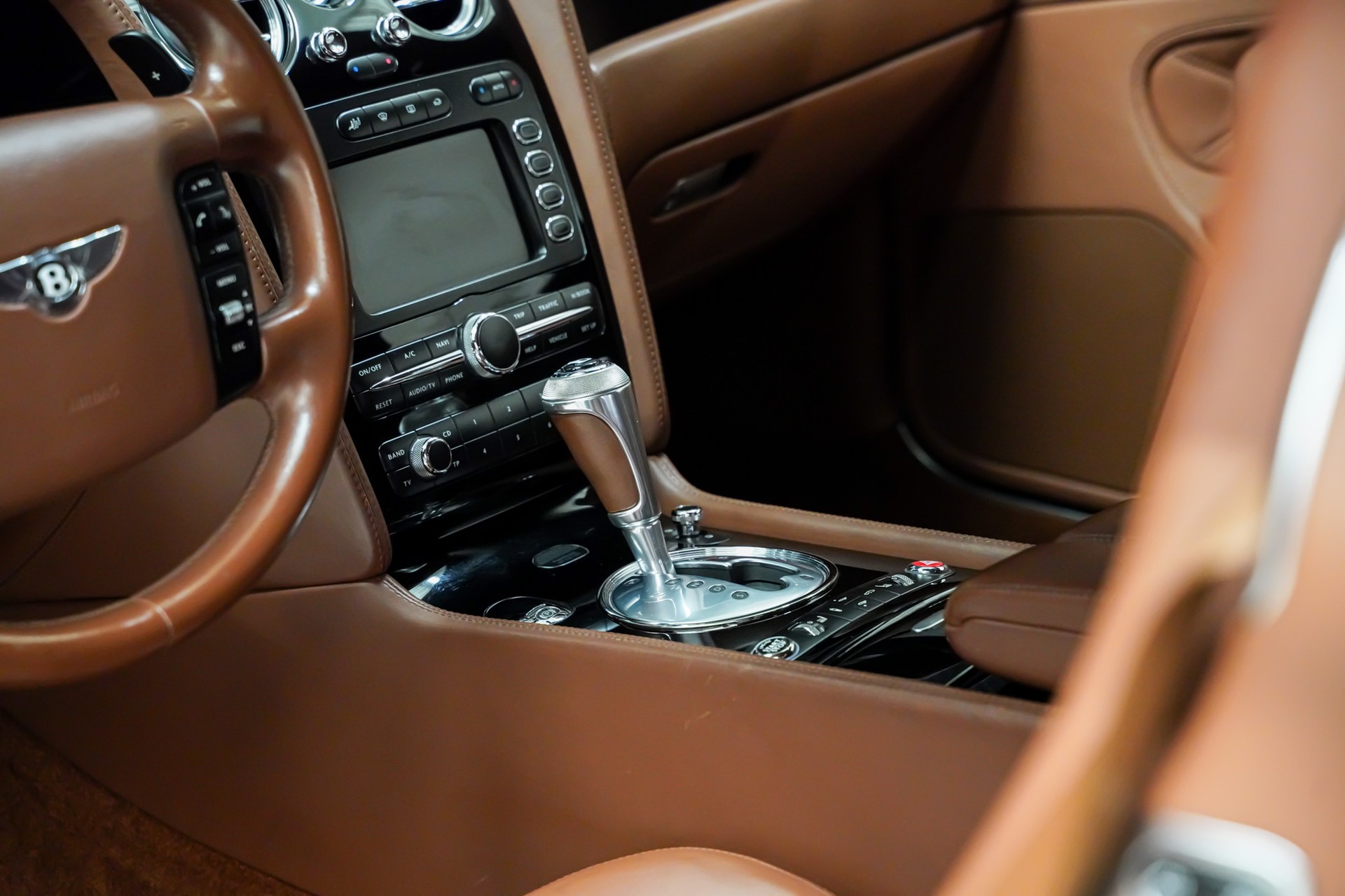 BENTLEY Continental GT 6.0-image-11