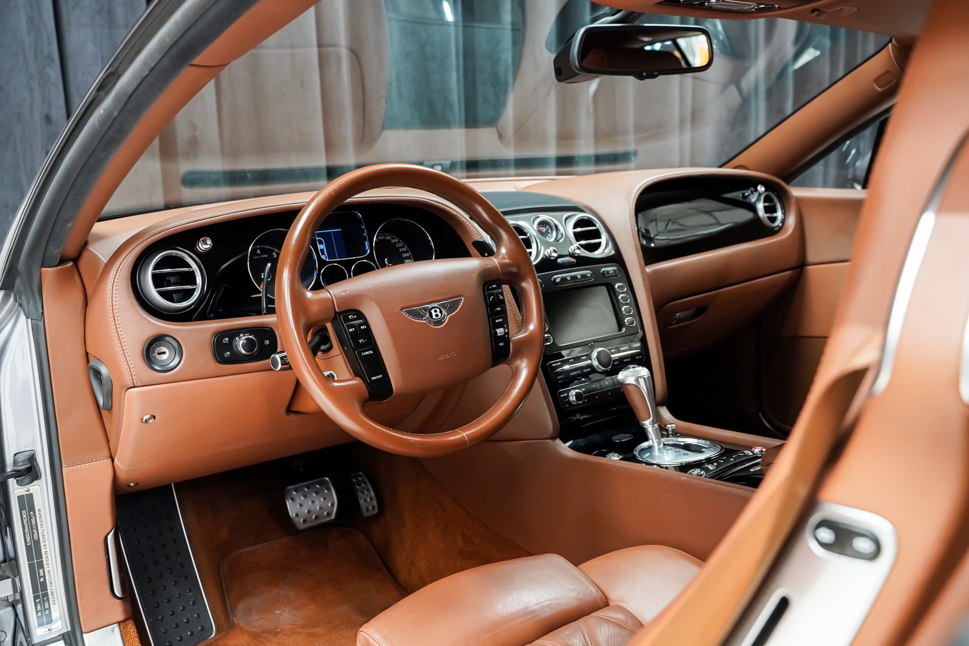 BENTLEY Continental GT 6.0-image-10
