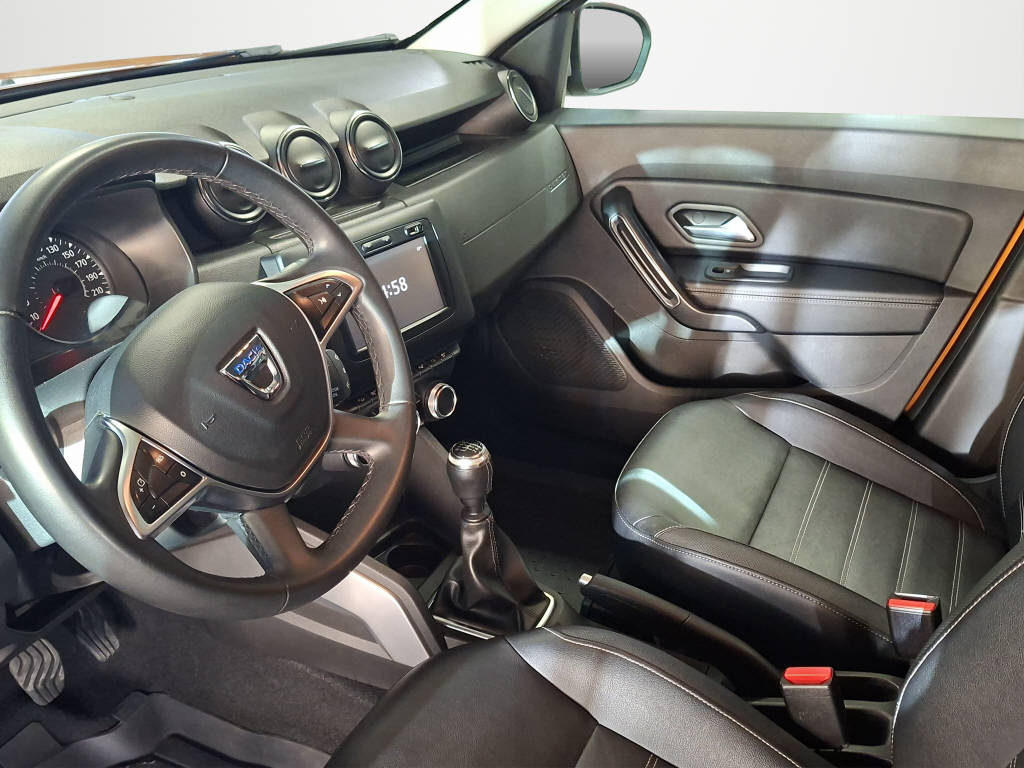 DACIA Duster 1.2 TCe Prestige 4WD-image-4