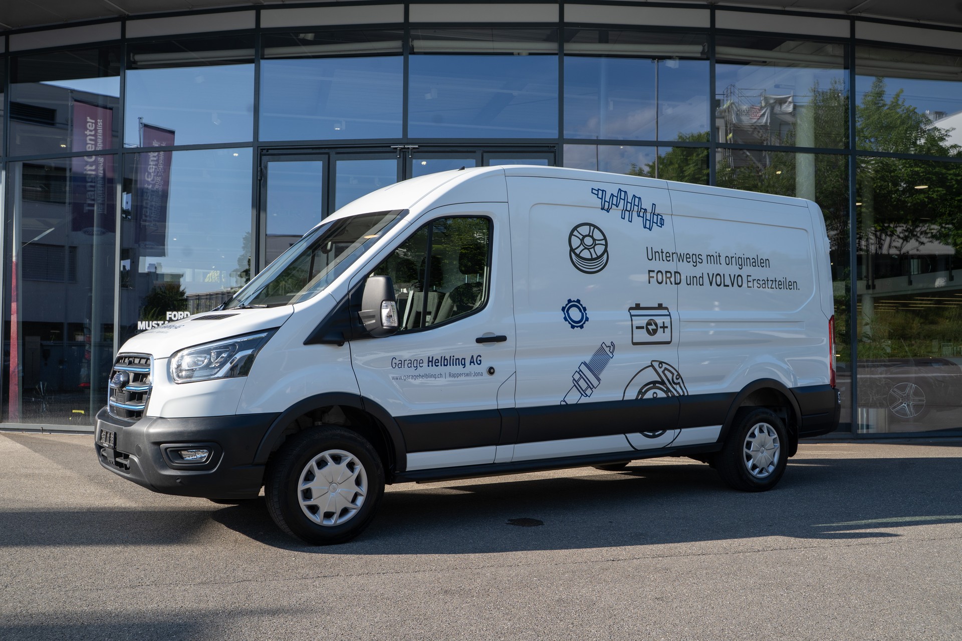 FORD E-Transit Van 350 L3H2 68kWh Trend