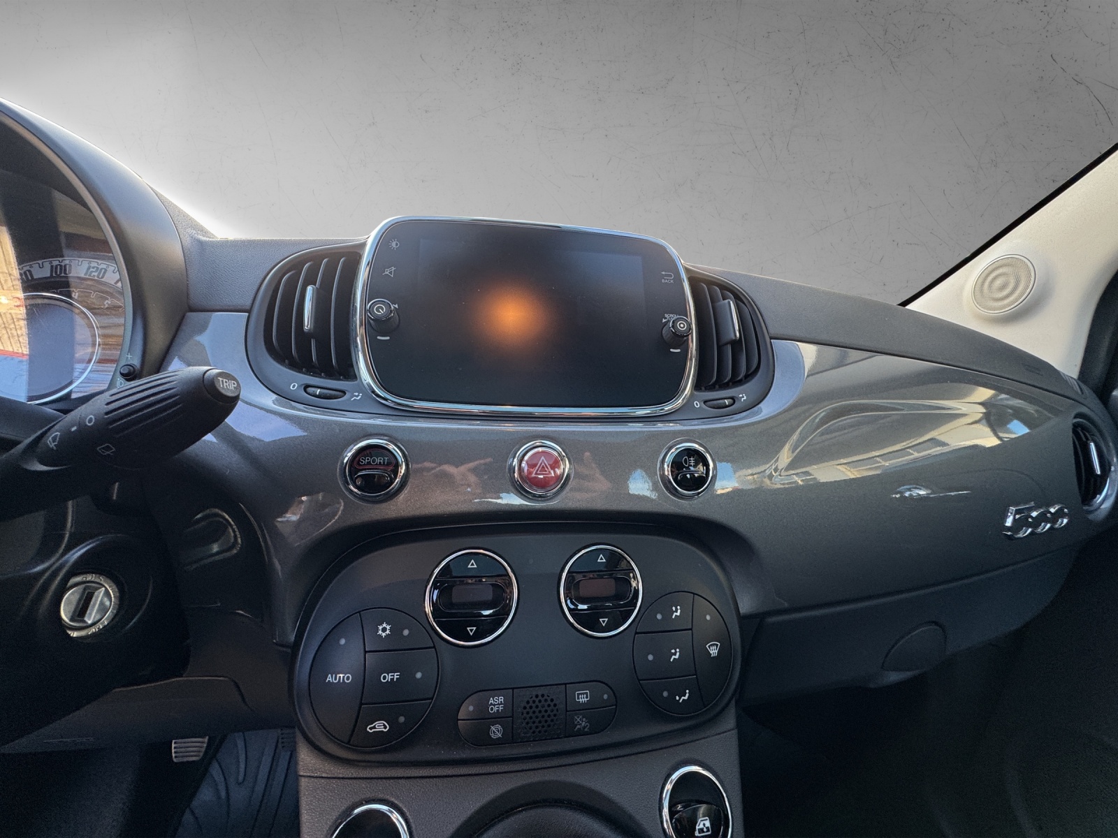 FIAT 500 0.9 Twinair Turbo Lounge-image-12