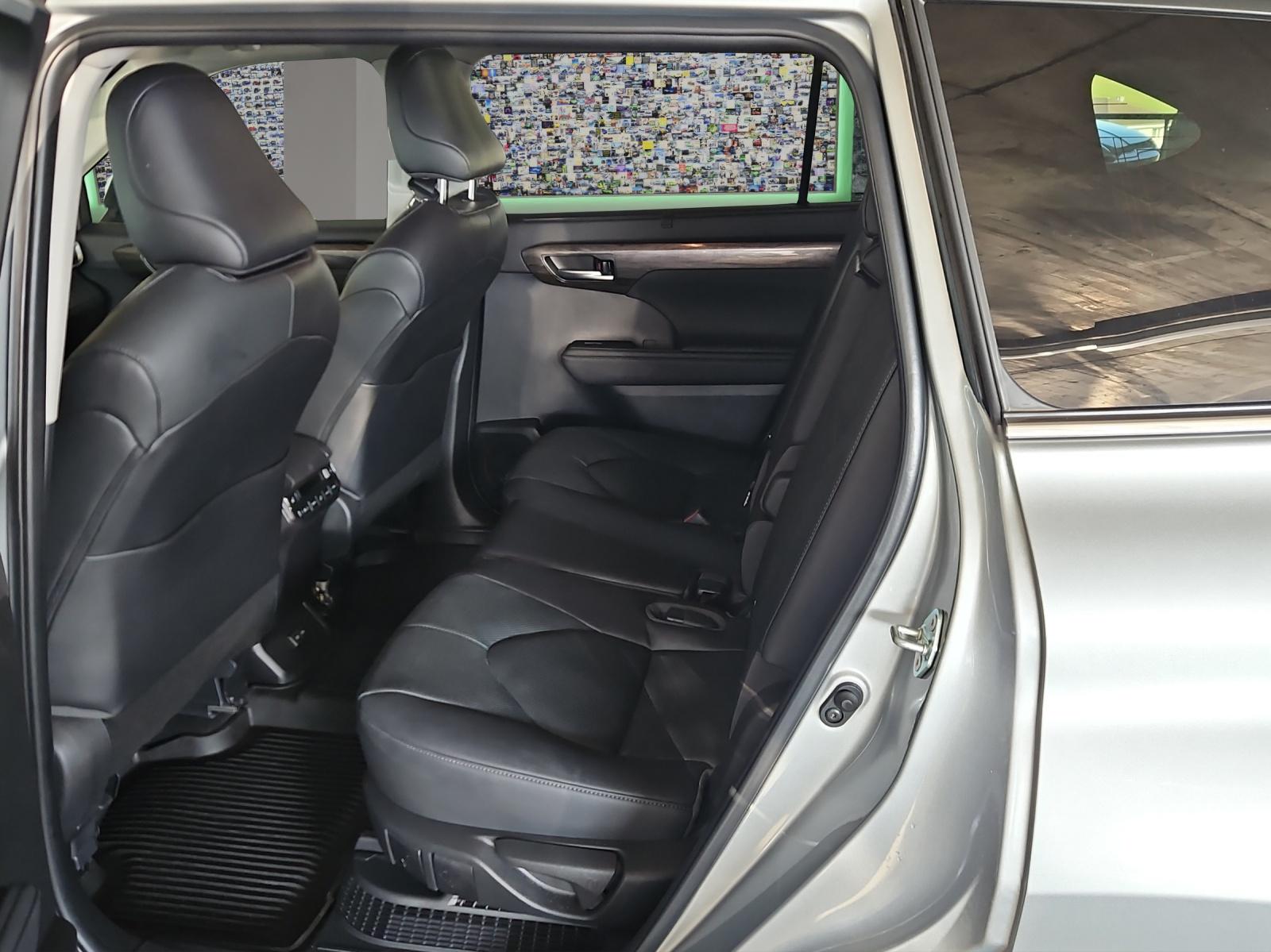 TOYOTA Highlander 2.5 HSD Premium-image-9