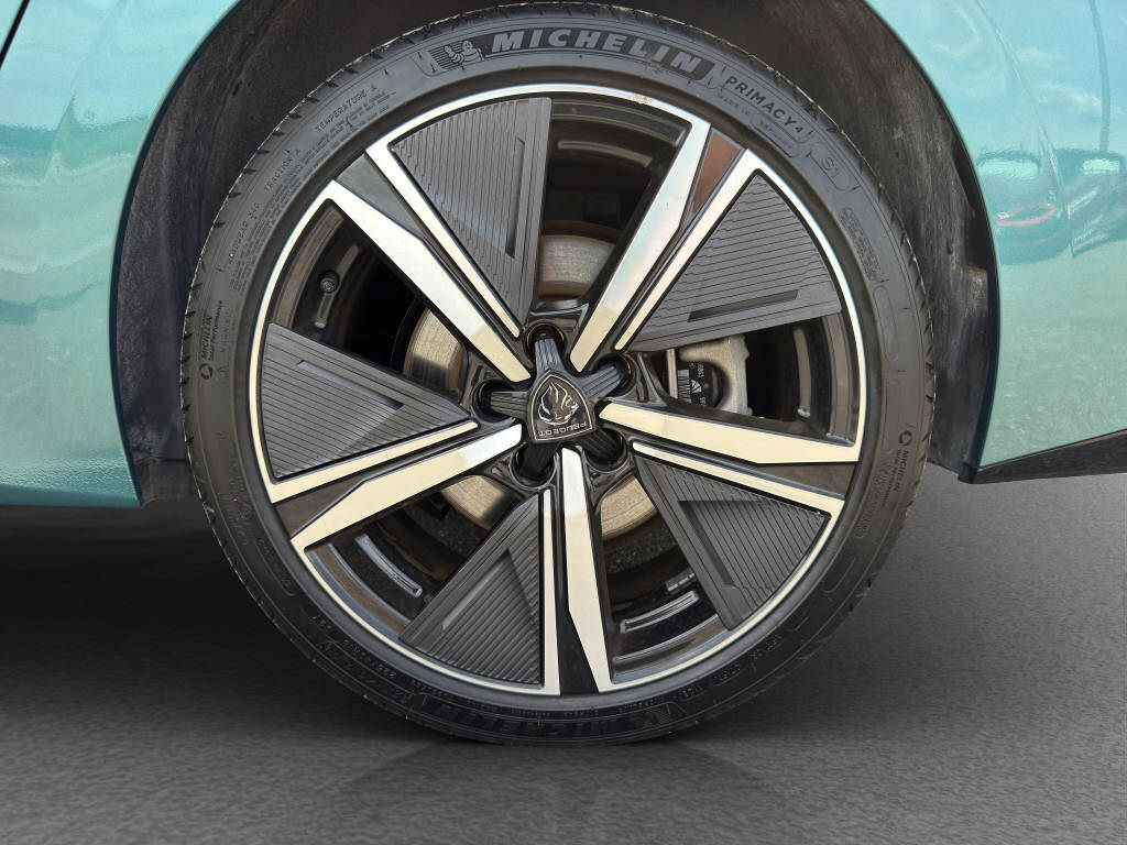 PEUGEOT 308 SW 1.6 PHEV 225 GT-image-13