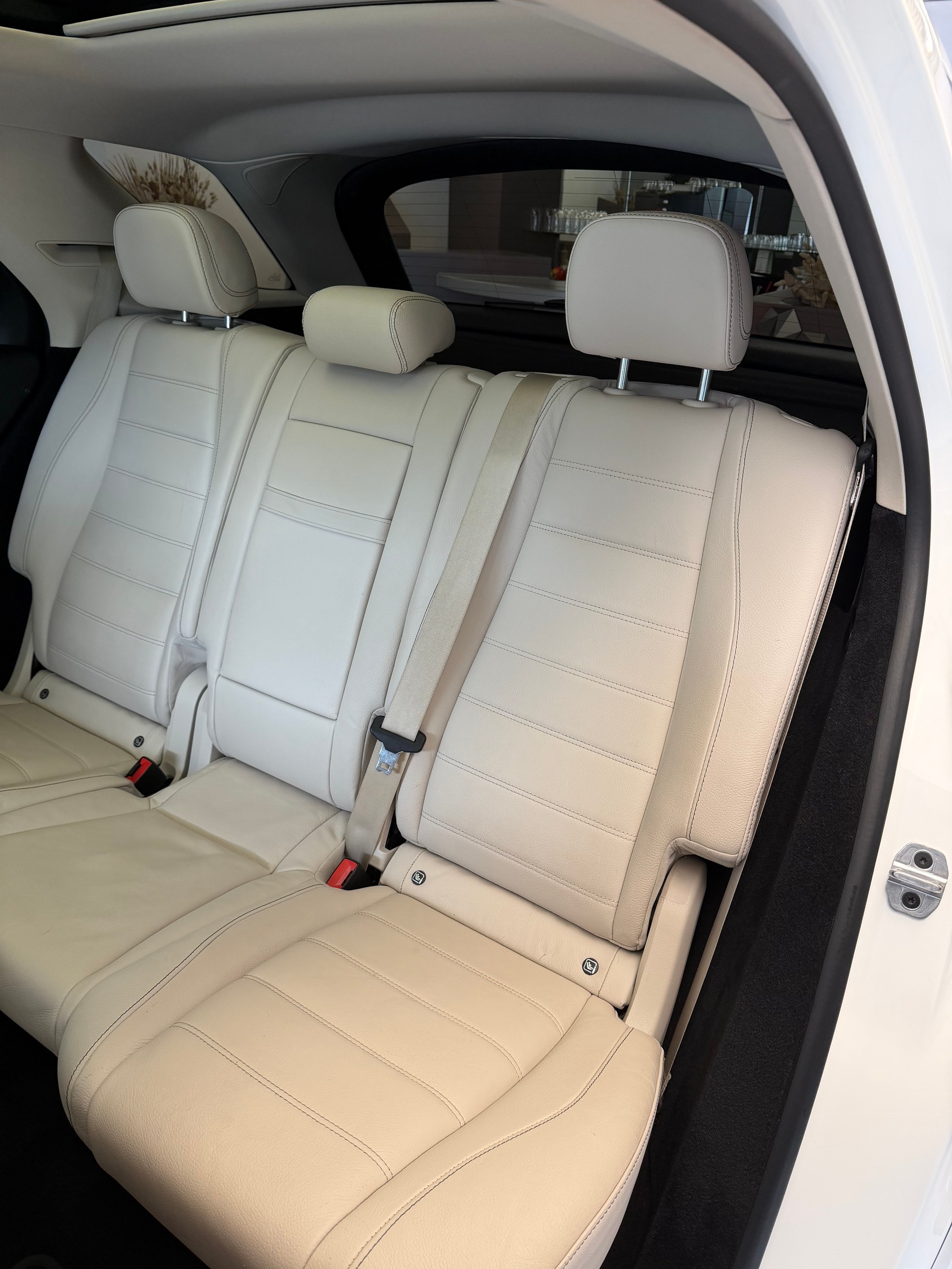 MERCEDES-BENZ GLE 300 d AMG Line 4Matic 9G-Tronic-image-6