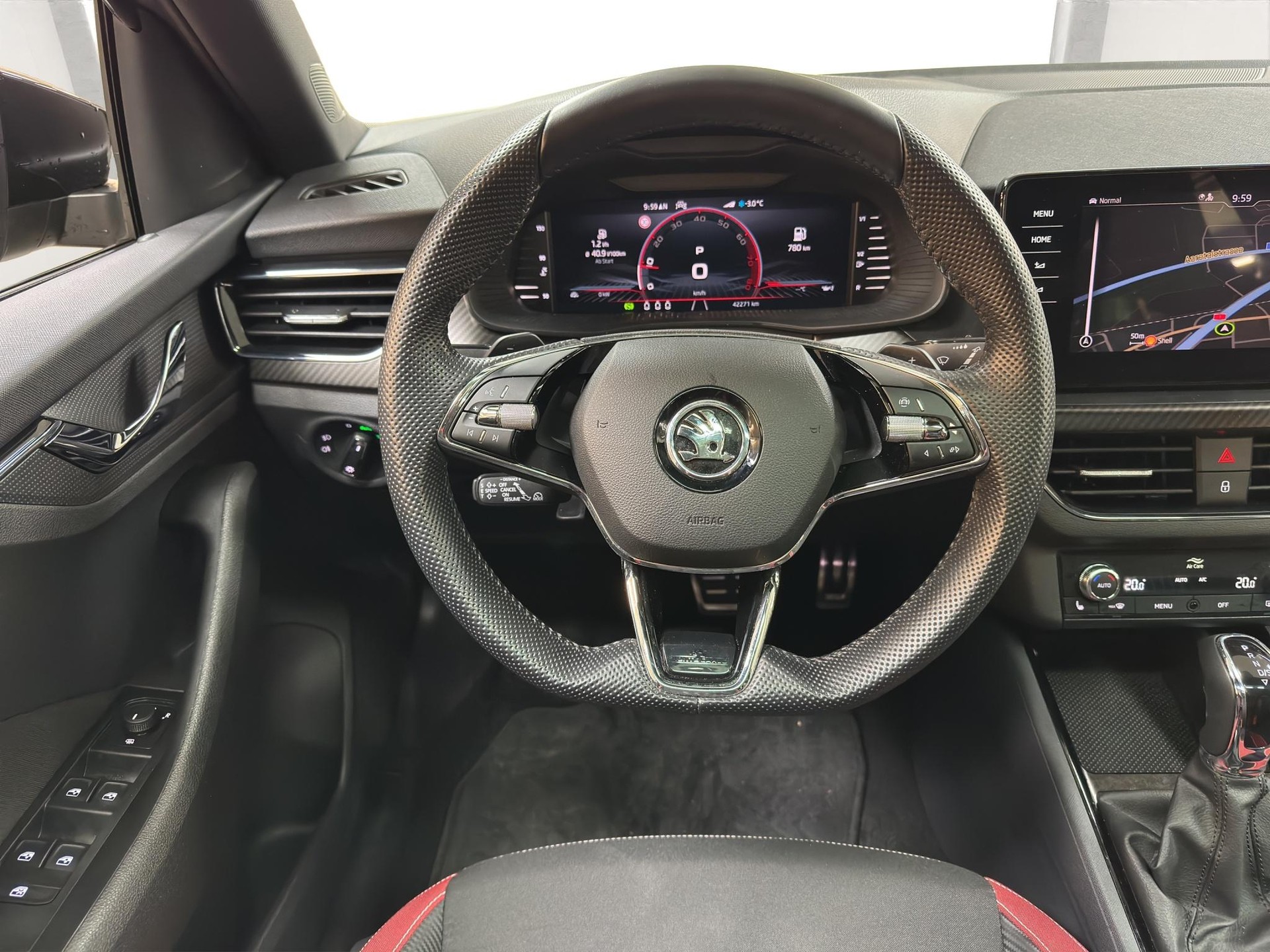 SKODA Scala 1.5 TSI Monte Carlo DSG-image-9