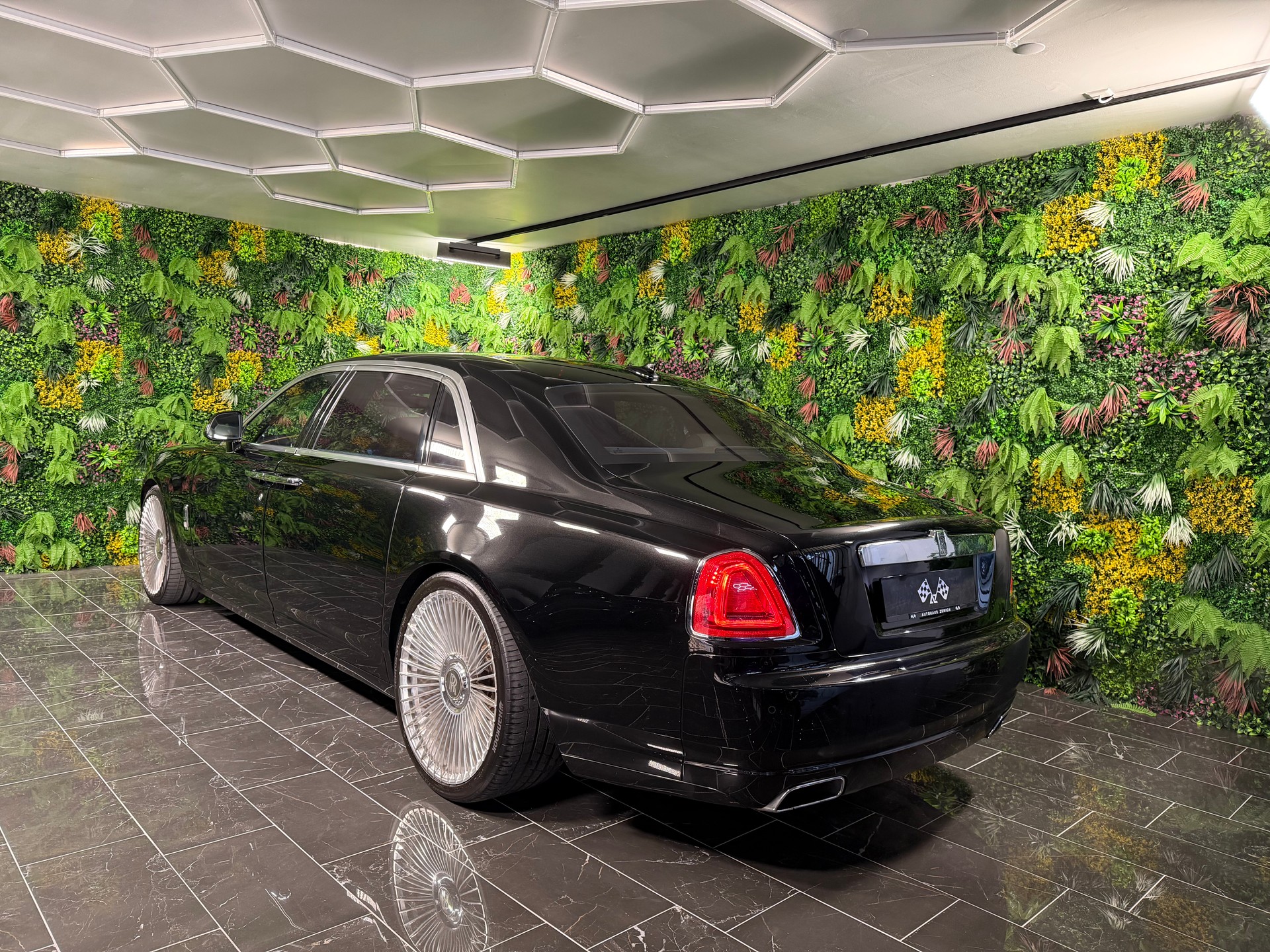 ROLLS-ROYCE Ghost 6.6 V12-image-7