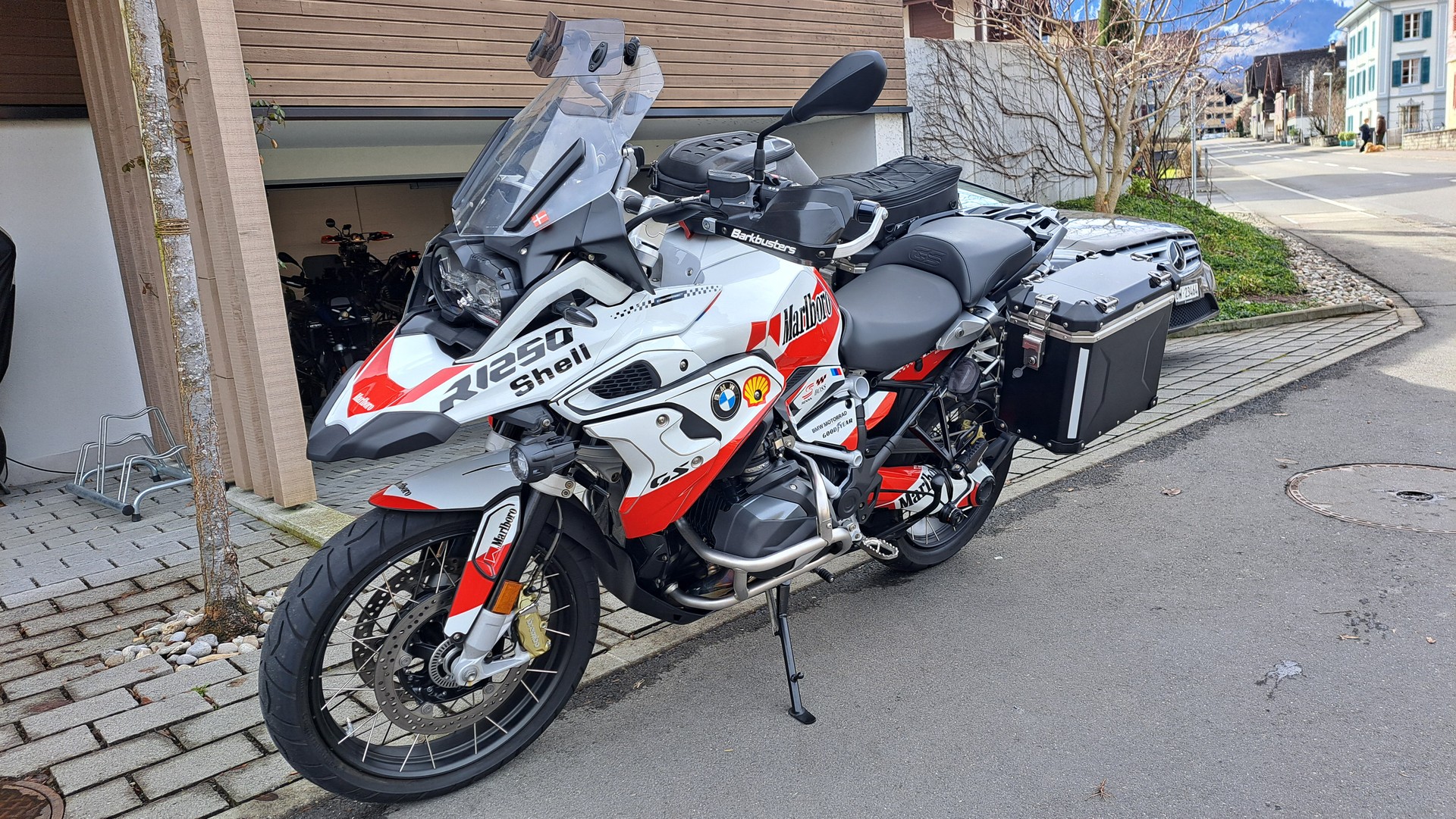 BMW R 1250 GS-image-0