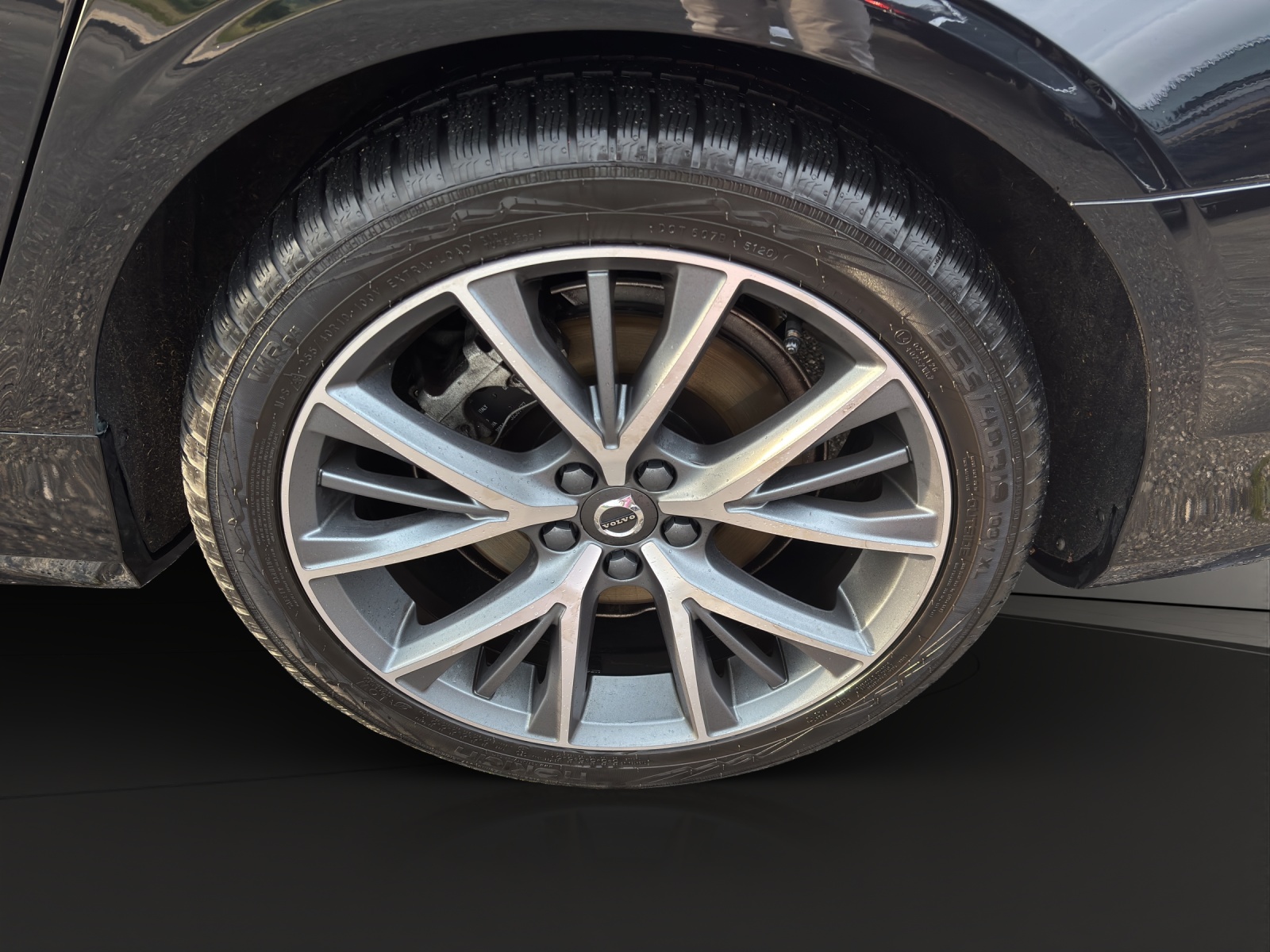 VOLVO V90 2.0 T8 TE Ultimate Dark eAWD-image-4