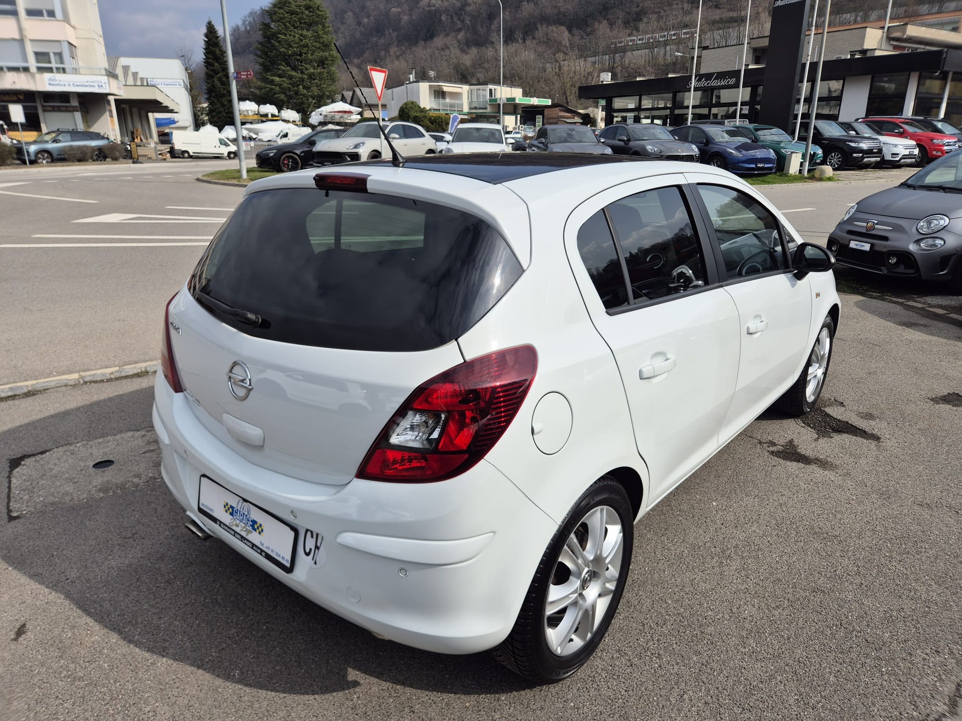 OPEL Corsa 1.4 TP Color Edition-image-5