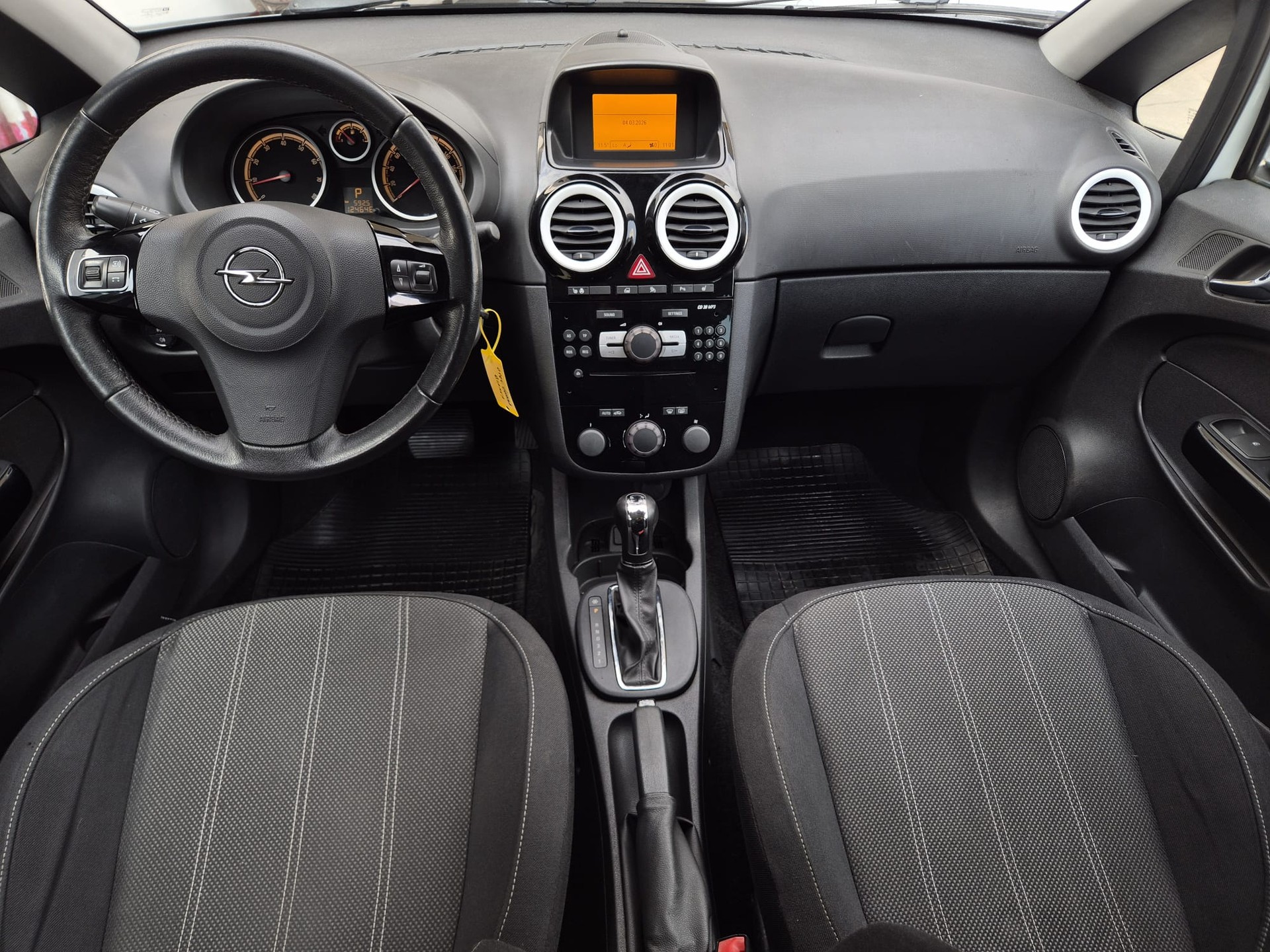 OPEL Corsa 1.4 TP Color Edition-image-14