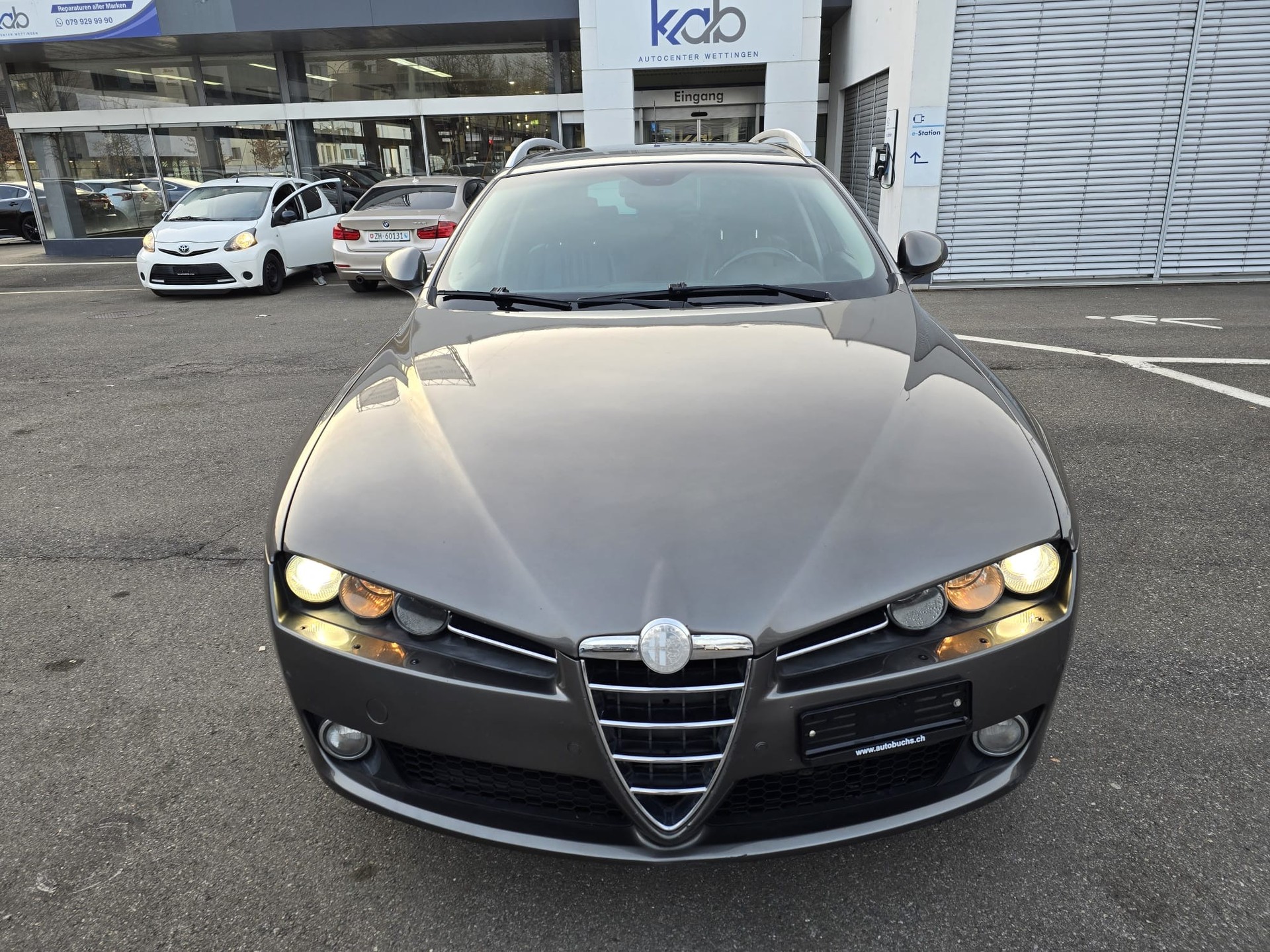 ALFA ROMEO 159 Sportwagon 3.2 JTS Q4 Distinctive-showroom-element-1