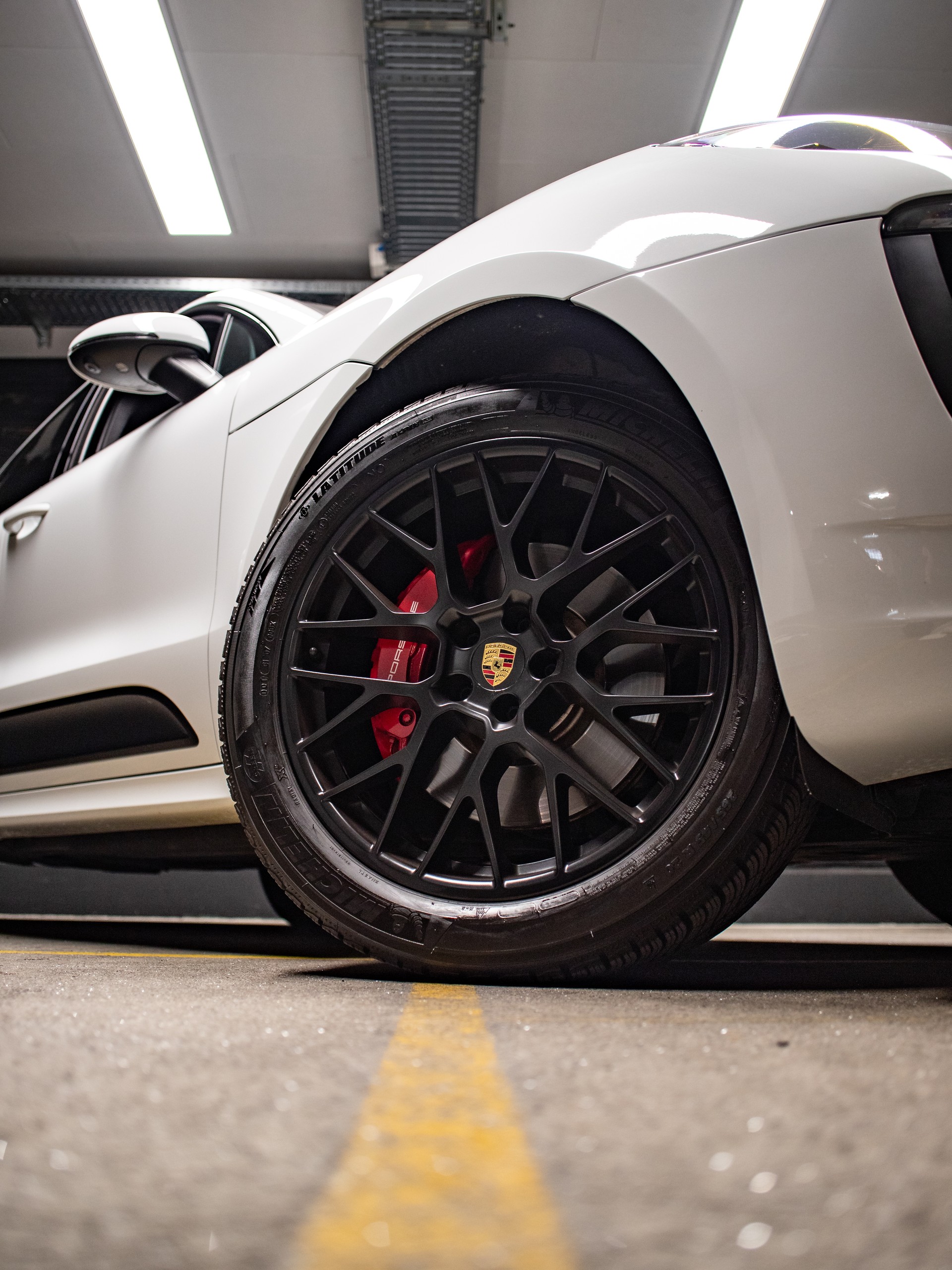 PORSCHE Macan GTS PDK-image-10
