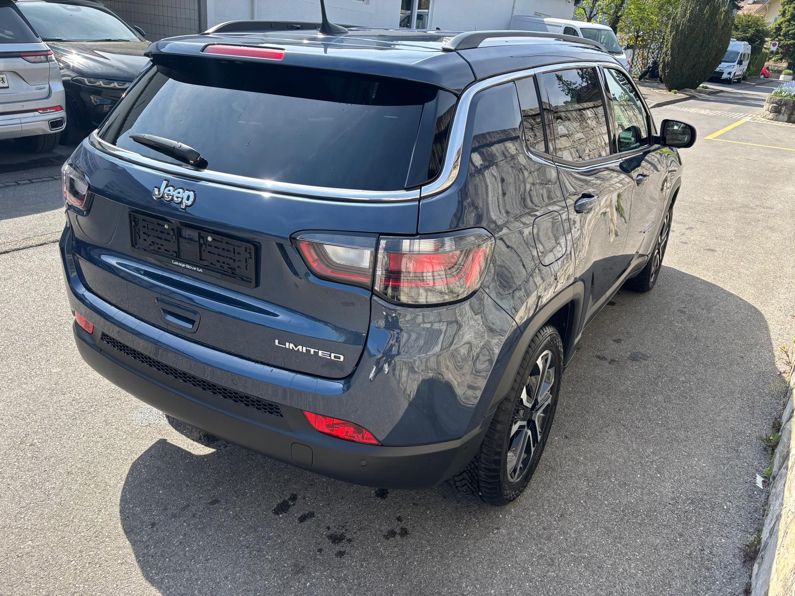 JEEP Compass 4x2 1.3 Limited DKG-image-4