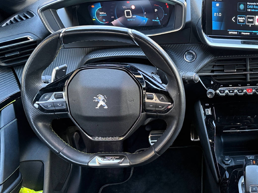 PEUGEOT 208 Essence 130ch EAT8 GT Pack-image-8