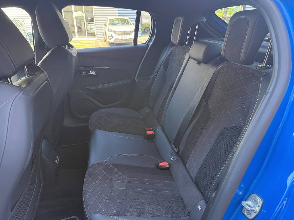 PEUGEOT 208 Essence 130ch EAT8 GT Pack-image-6