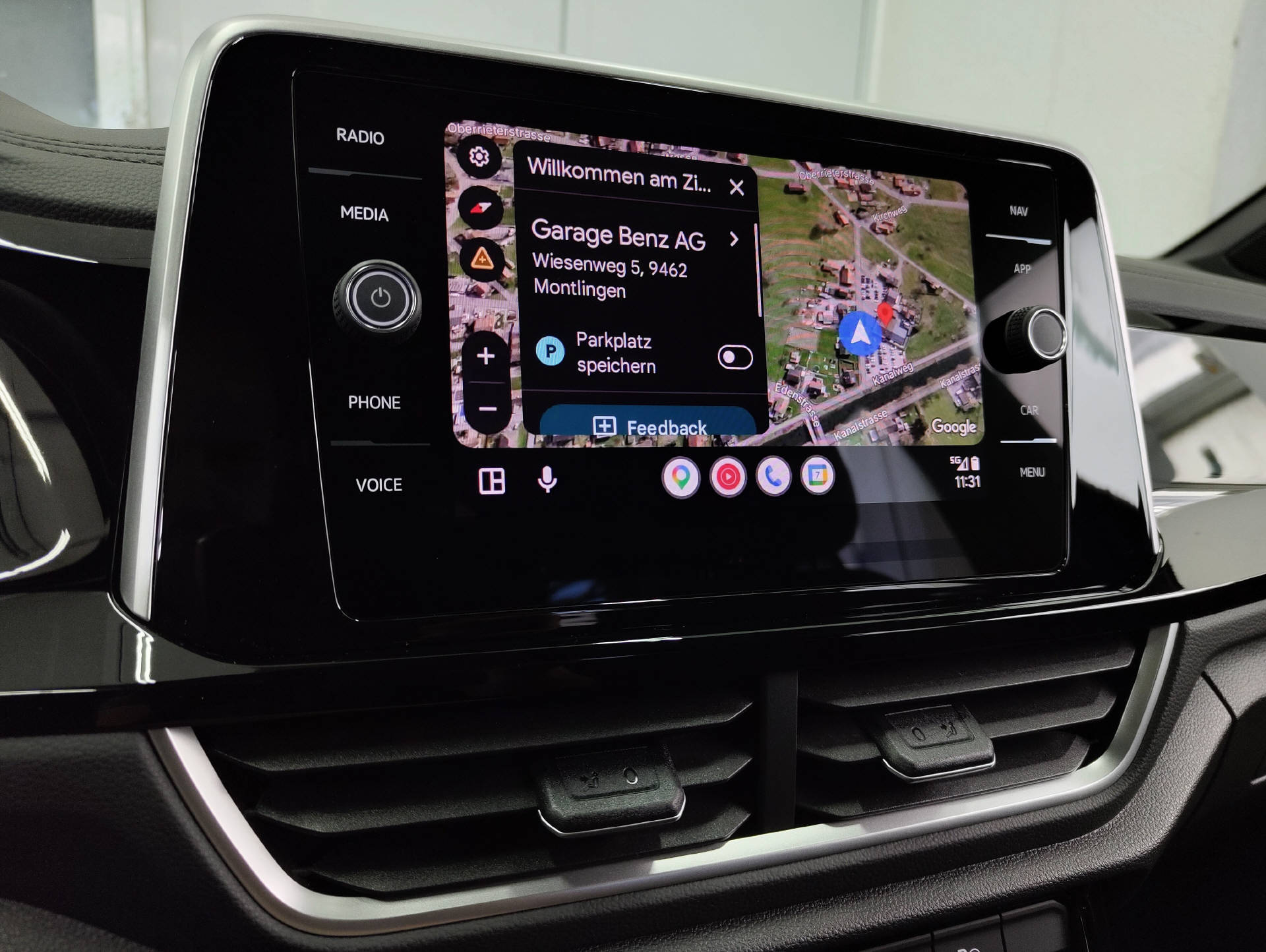 VW T-Roc 2.0 TSI R-Line DSG 4Motion-image-7