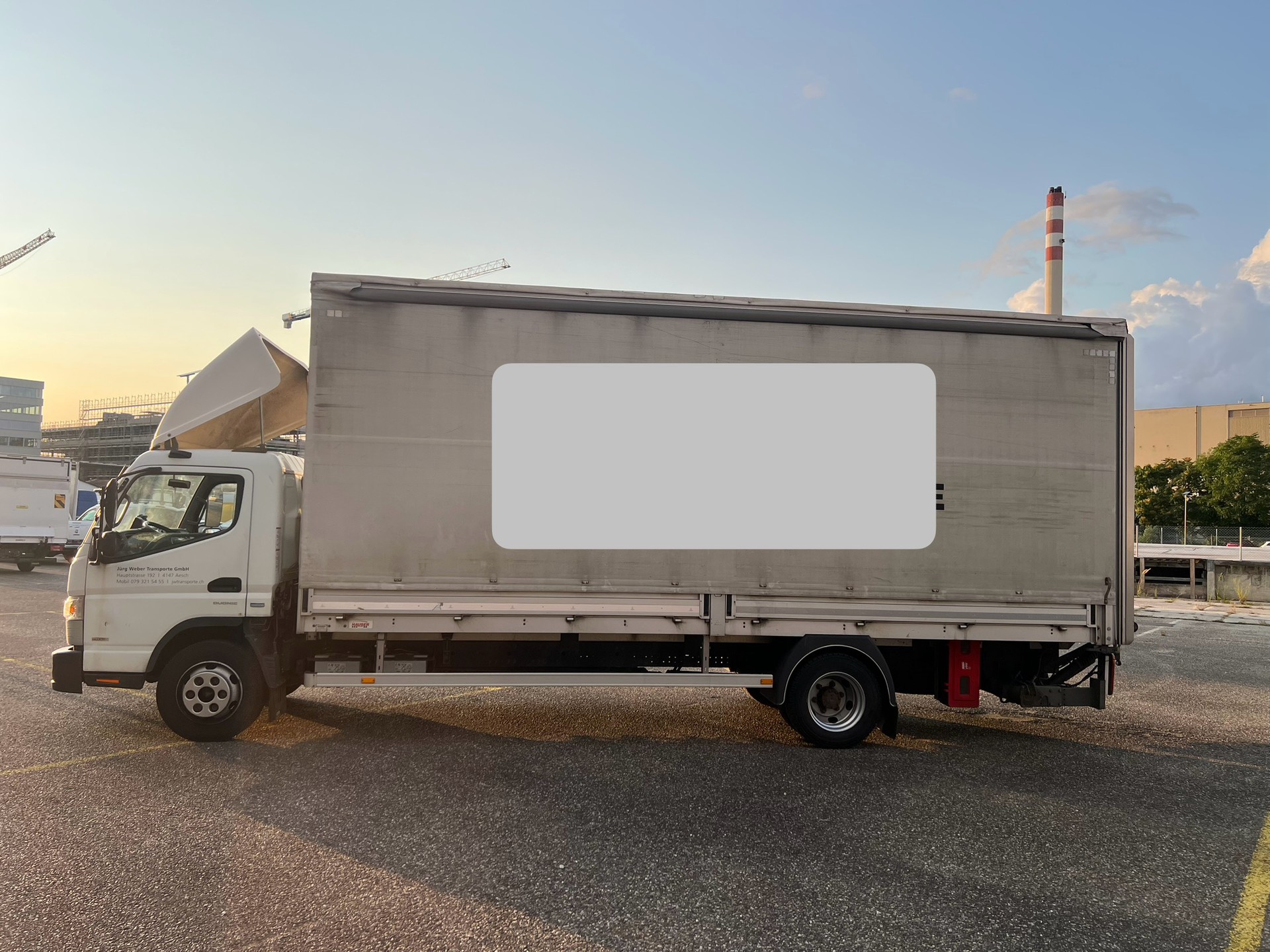 MITSUBISHI FUSO Canter 9C18 Duonic-showroom-element-1