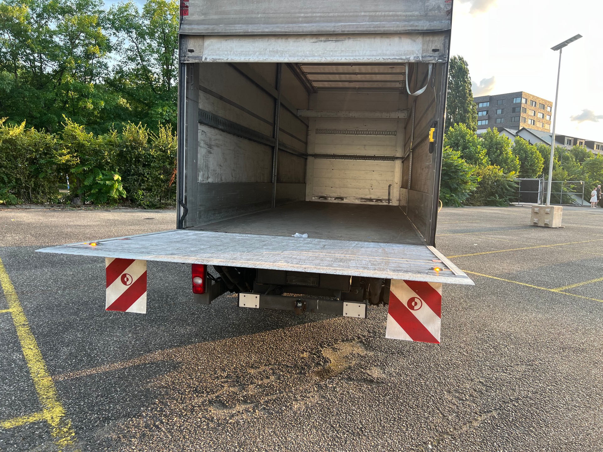 MITSUBISHI FUSO Canter 9C18 Duonic-image-10