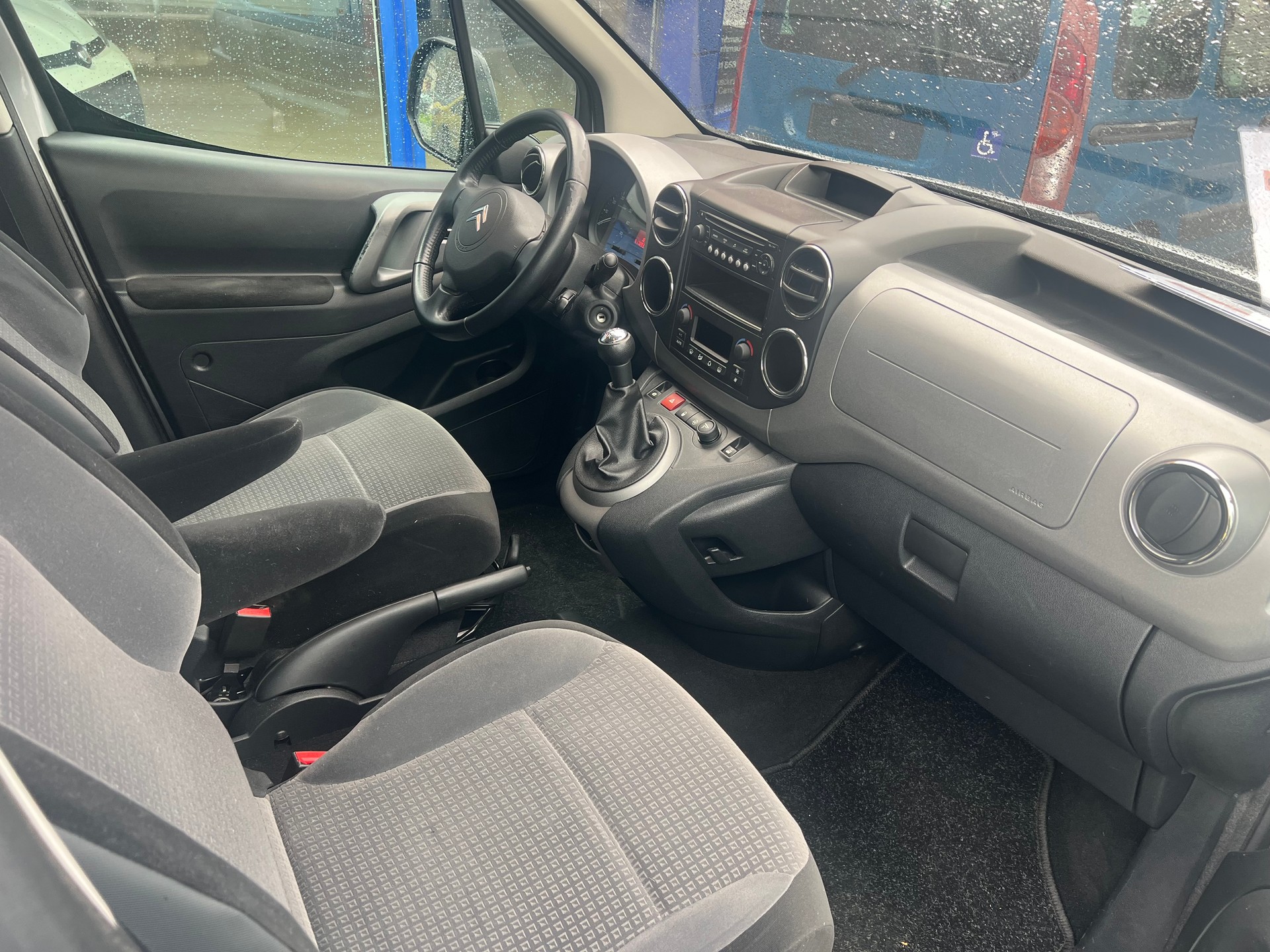 CITROEN Berlingo 1.6 HDi Multispace-image-4