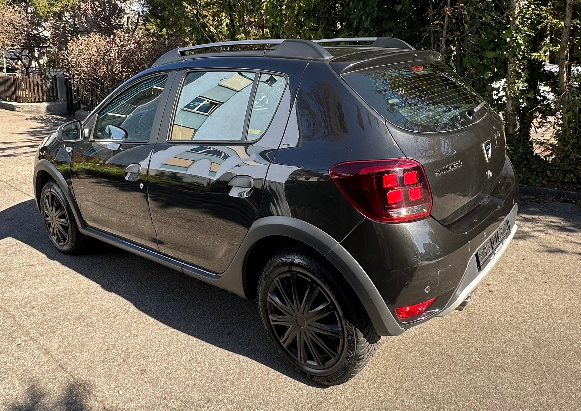 DACIA Sandero Tce 90 Ambiance-image-7