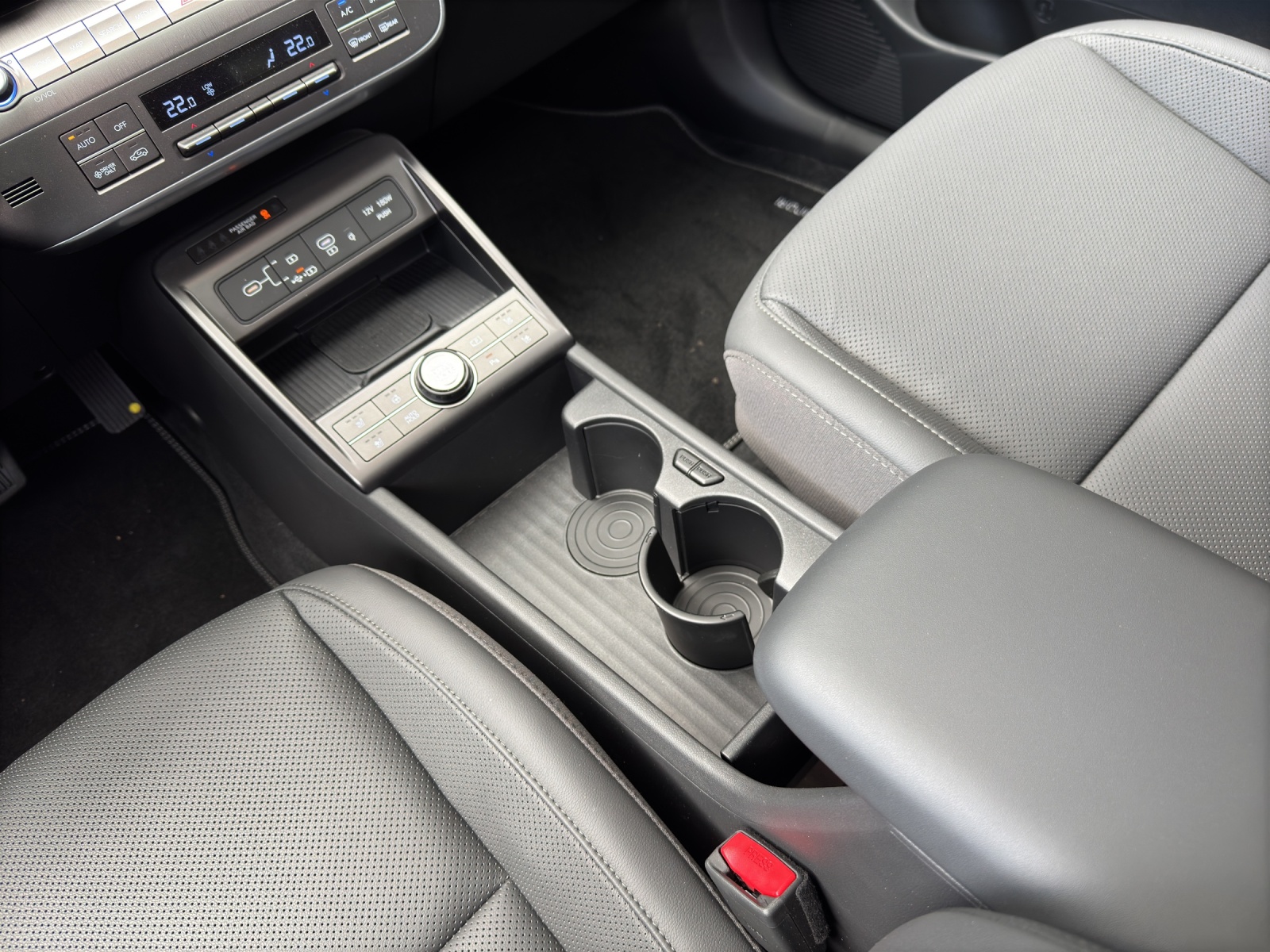 HYUNDAI Kona 1.6 GDi Hybrid Vertex-image-8