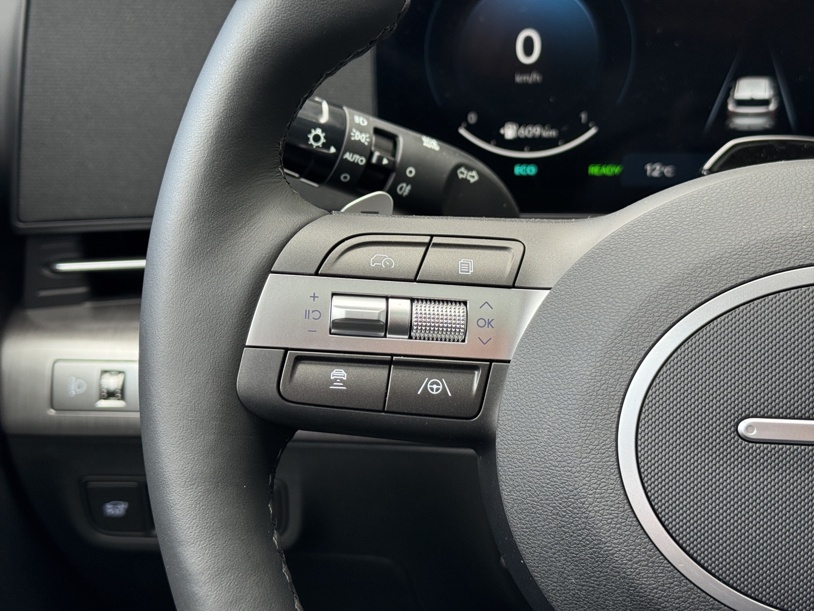 HYUNDAI Kona 1.6 GDi Hybrid Vertex-image-11