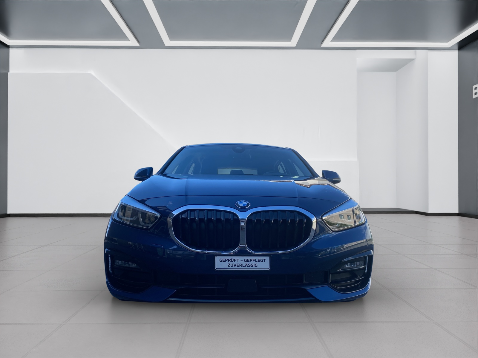 BMW 118i Sport Line-image-7