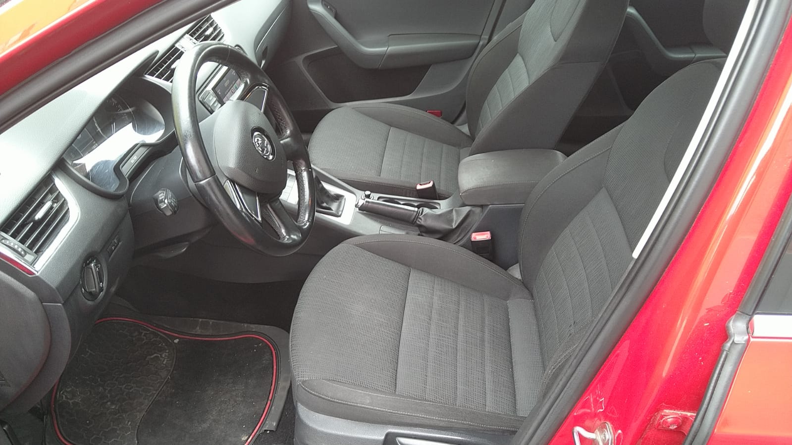 SKODA 2.0Tdi 4X4-image-7