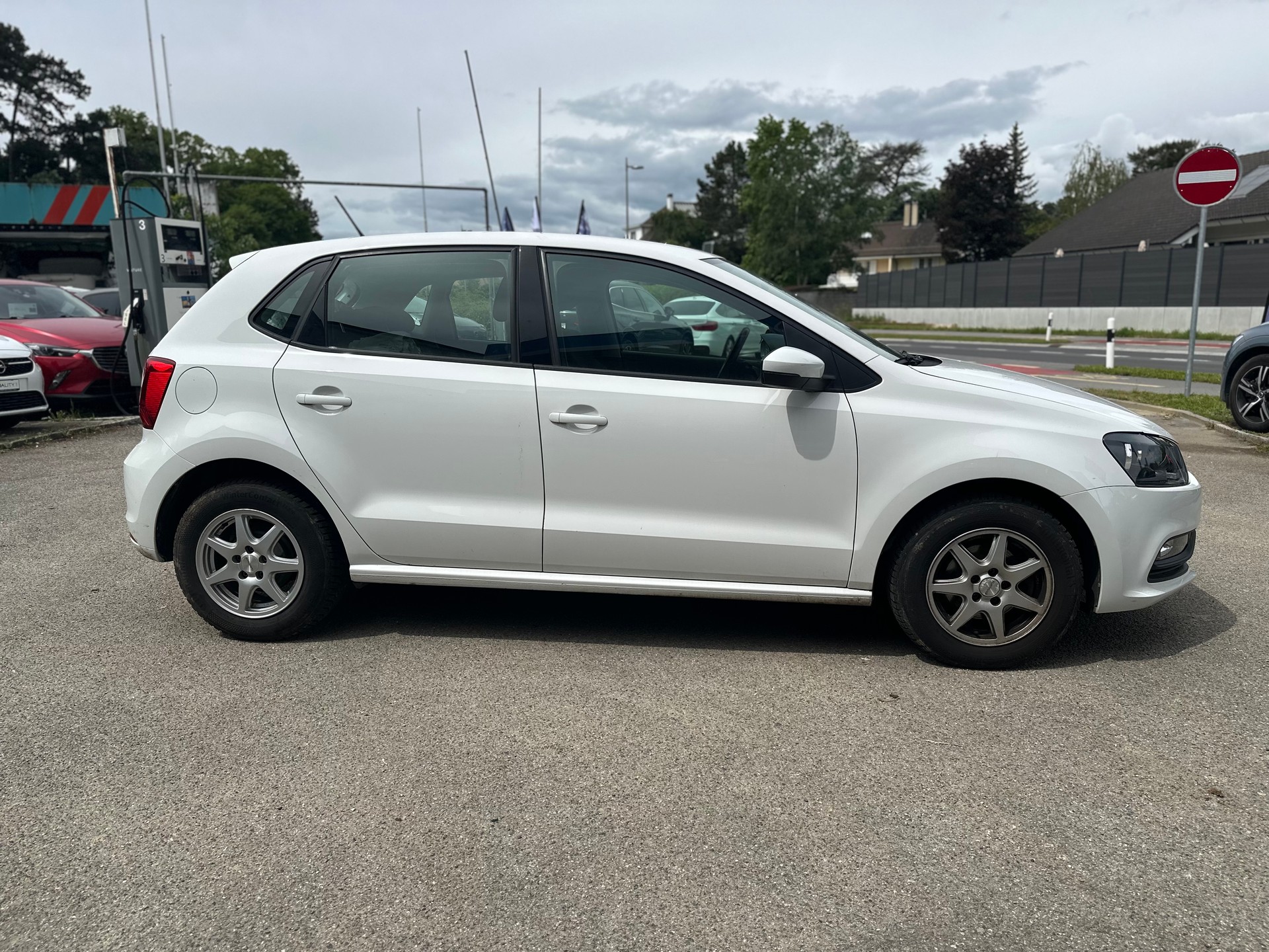 VW Polo 1.0 BMT Trendline-image-4
