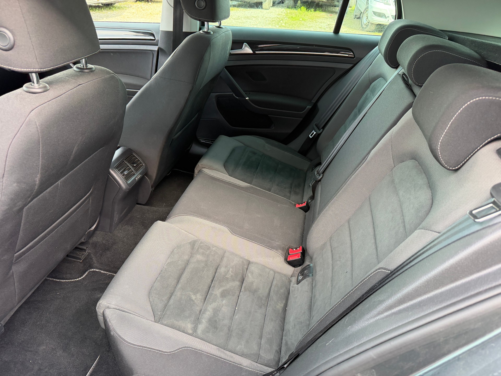 VW Golf 1.5 TSI EVO Highline-image-6