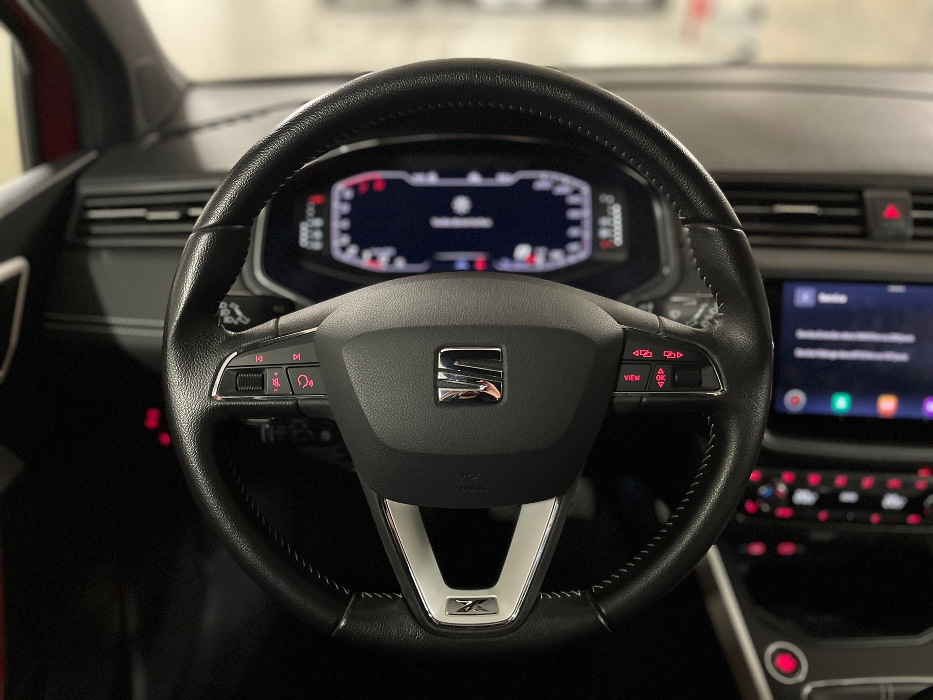 SEAT Arona 1.0 TSI Eco Hola FR-image-9