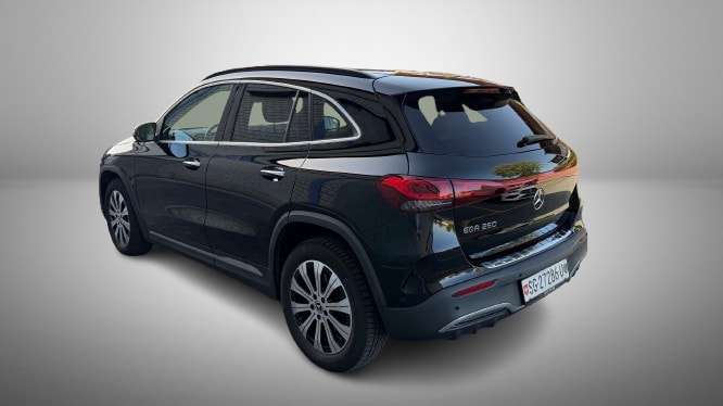 MERCEDES-BENZ EQA 250-showroom-element-1