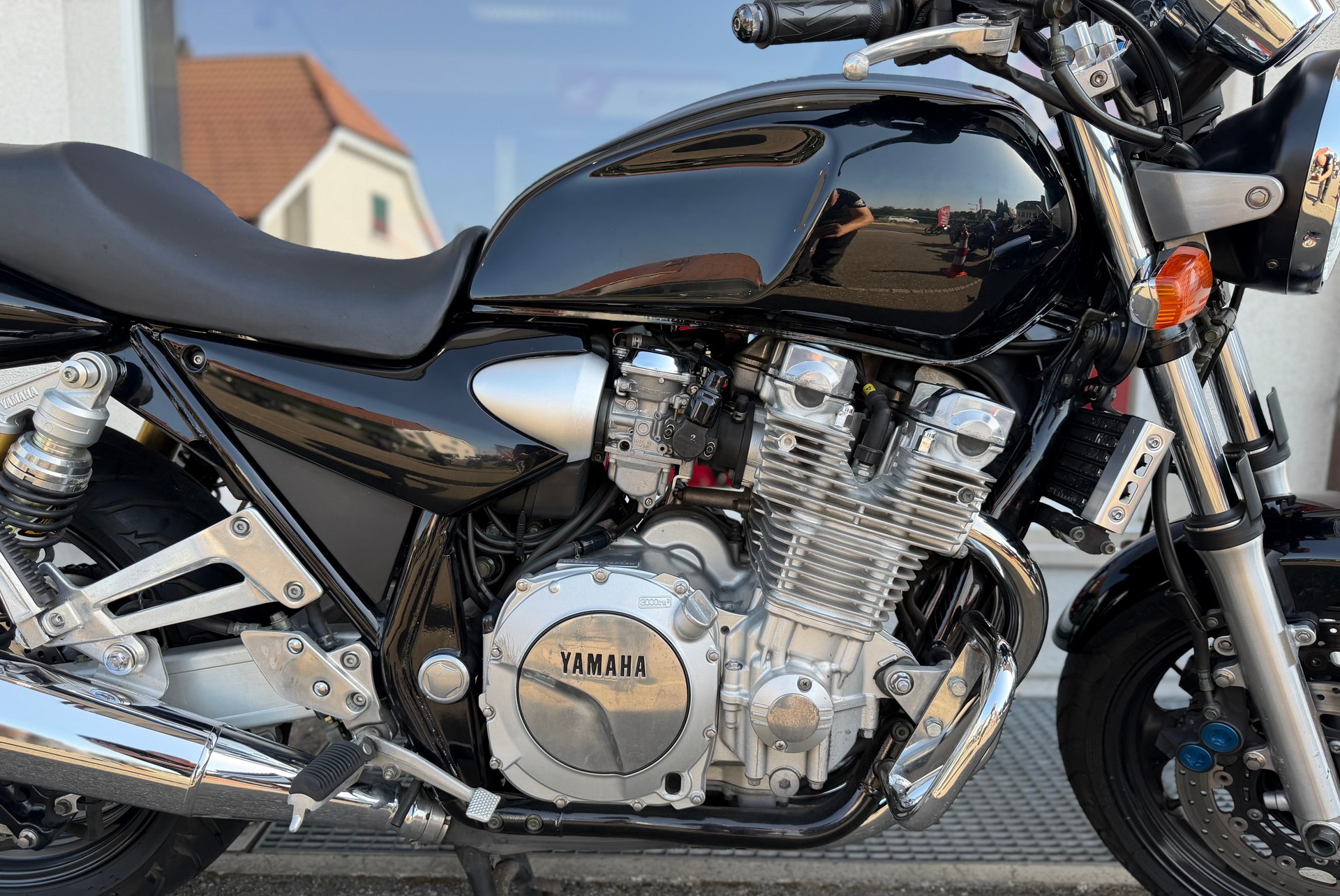 YAMAHA XJR 1300-image-6