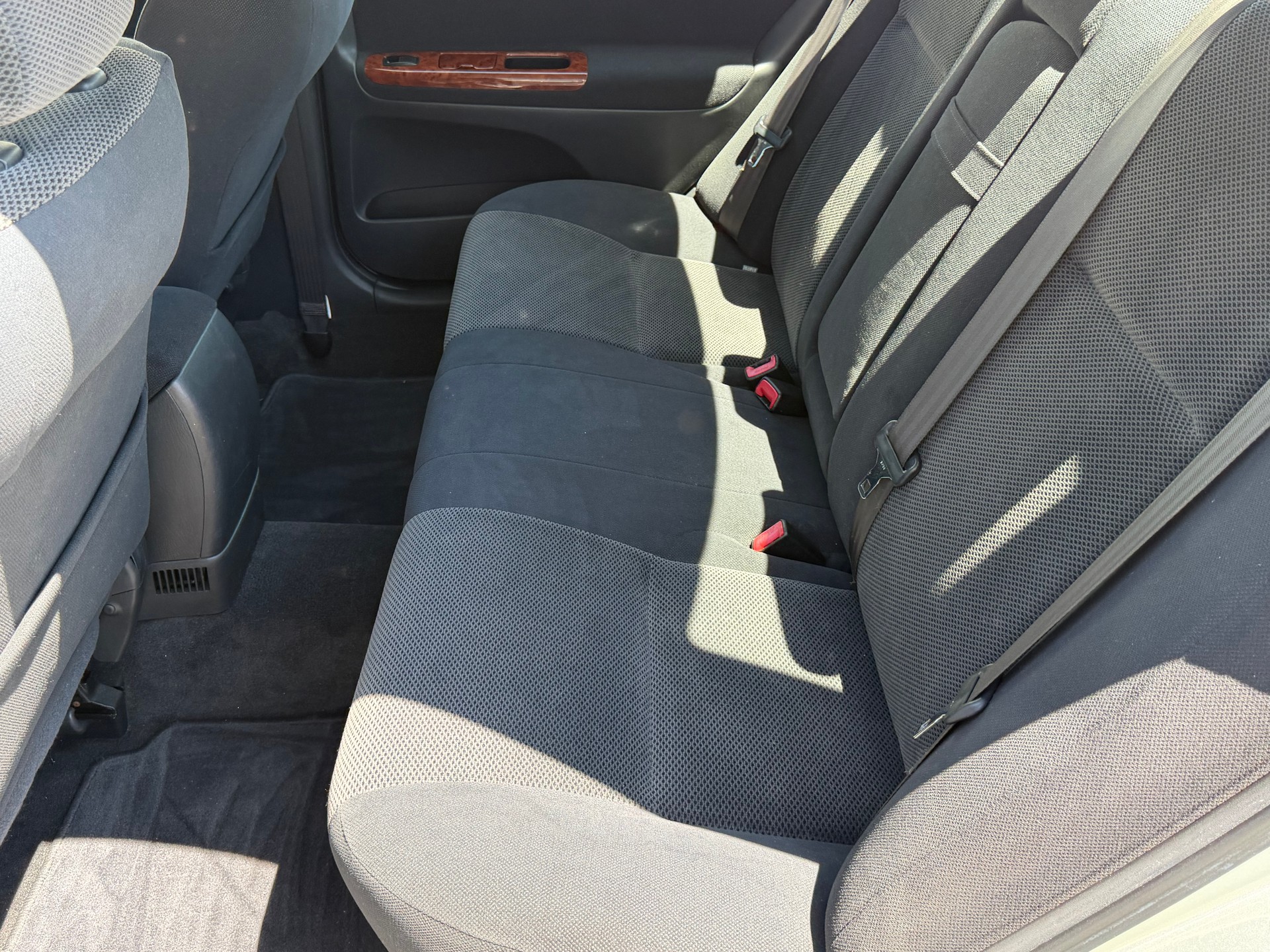 TOYOTA Camry 2.4-image-7