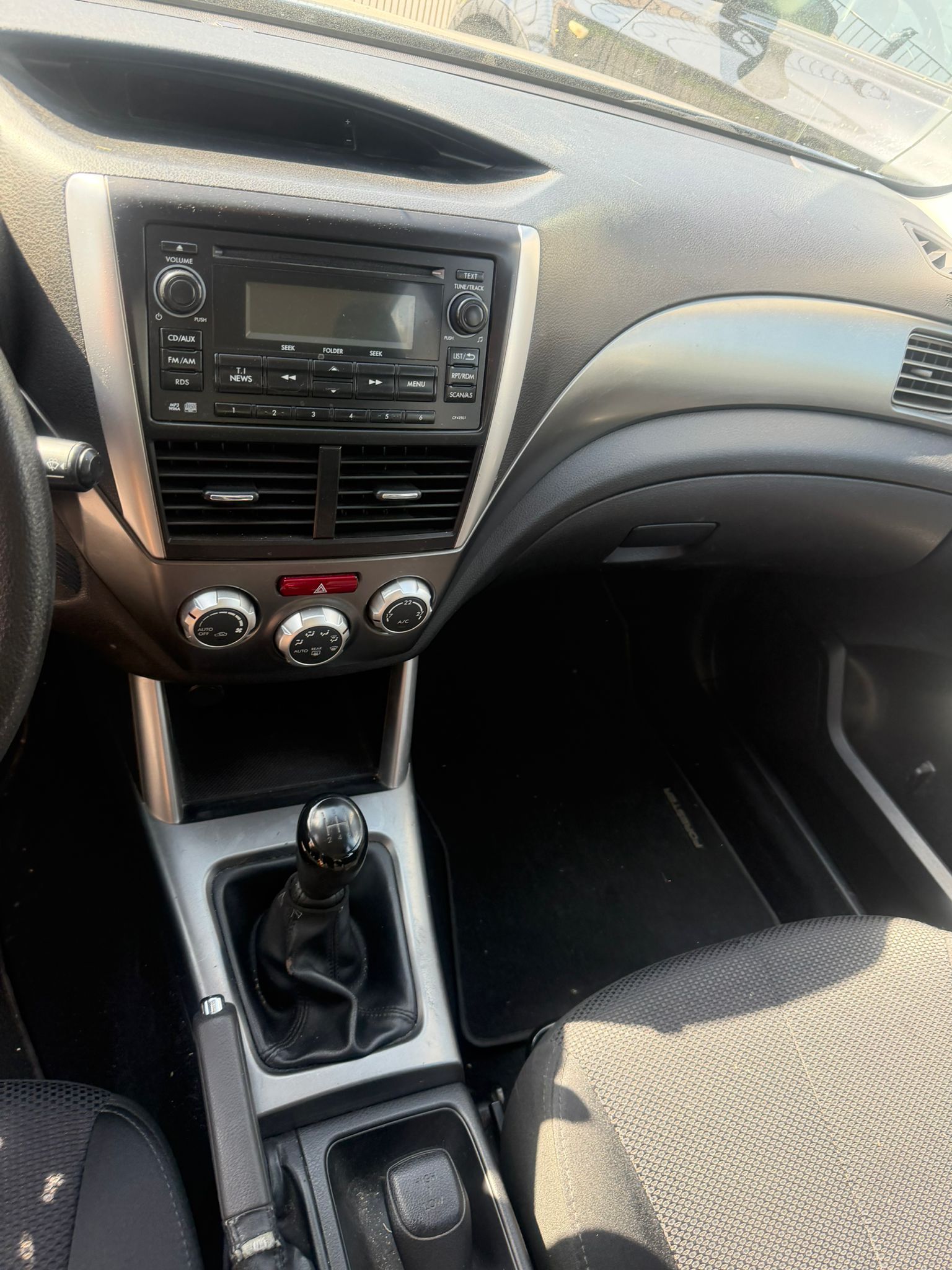 SUBARU Forester 2.0D XS Comfort-image-2