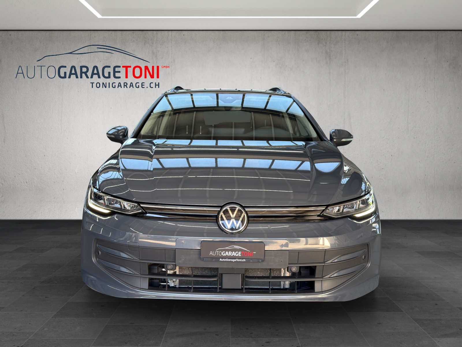 VW Golf Variant 1.5 eTSI mHEV Life *Werksgarantie bis 10.2029-showroom-element-2