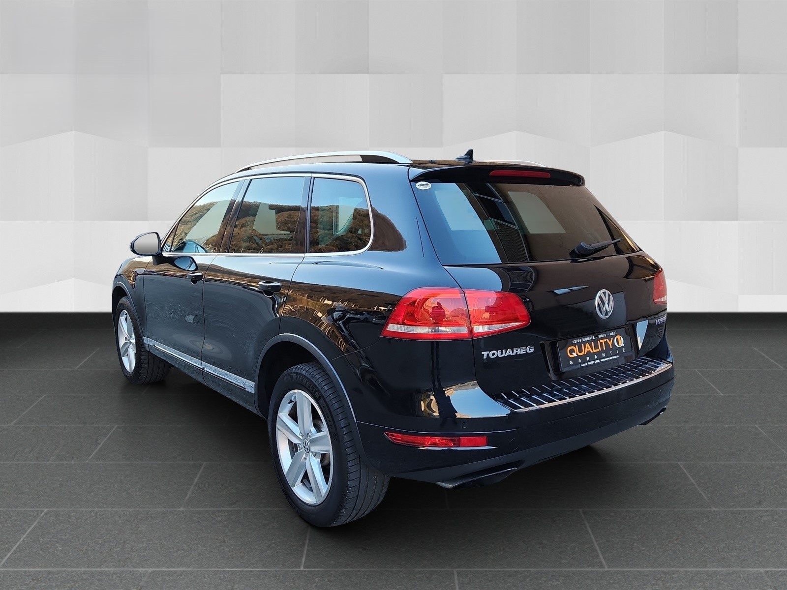 VW Touareg 3.0 TSI Hybrid Tiptronic-image-5