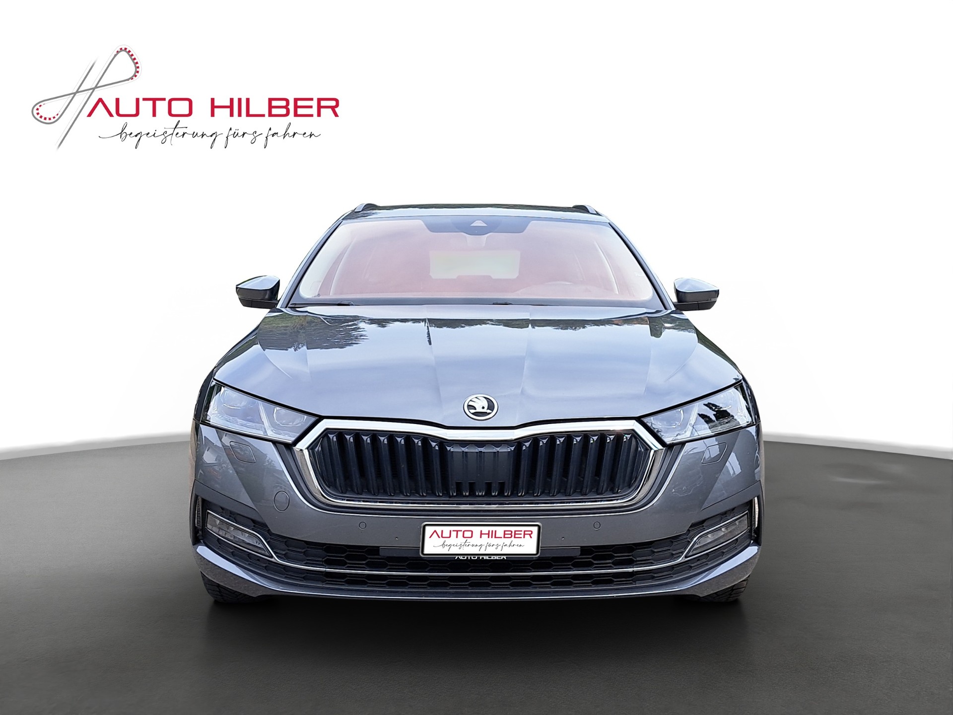 SKODA Octavia Combi 2.0 TDI DSG Style-image-1