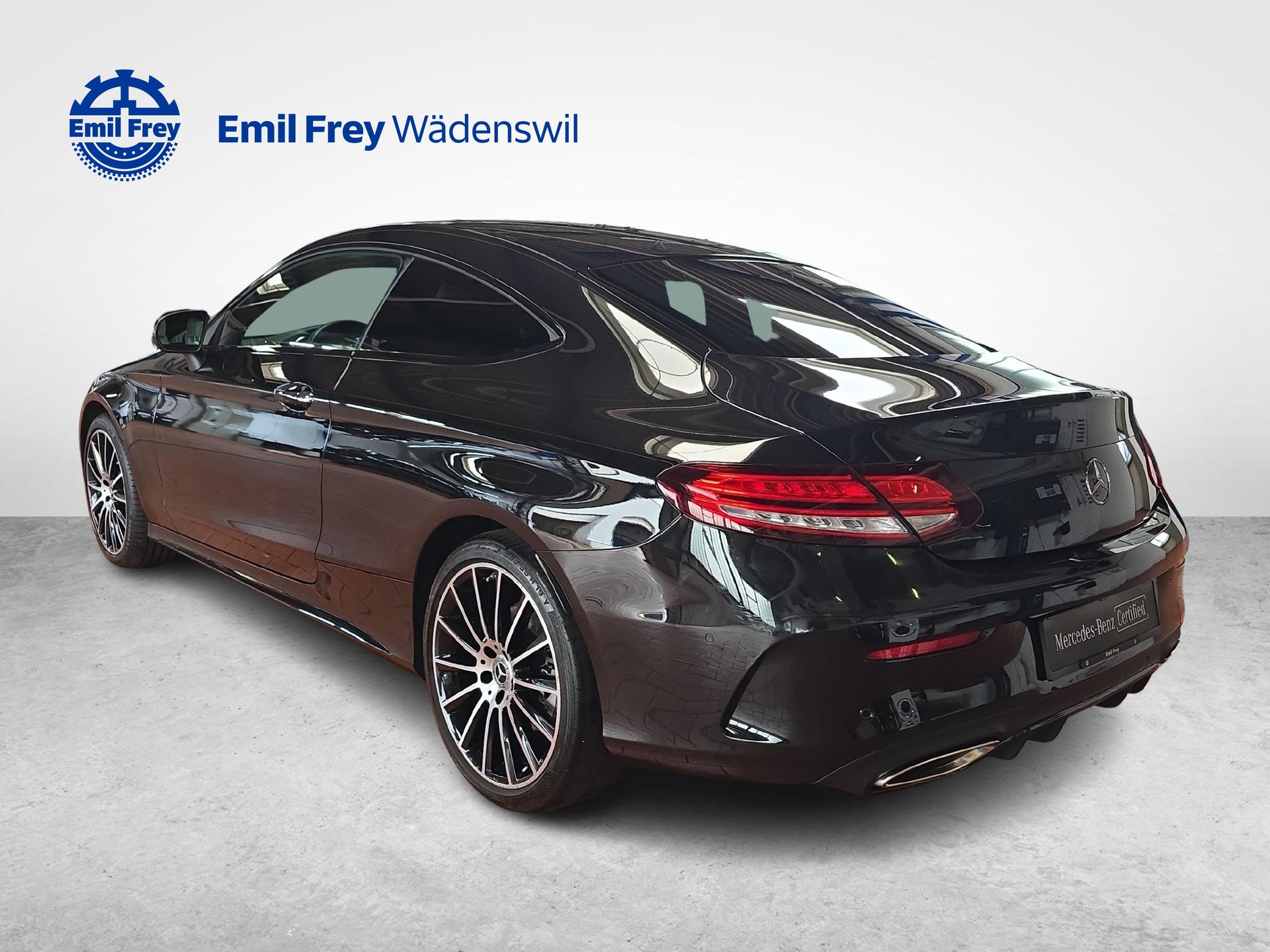 MERCEDES-BENZ C 400 4MATIC Coupé AMG Line-showroom-element-2