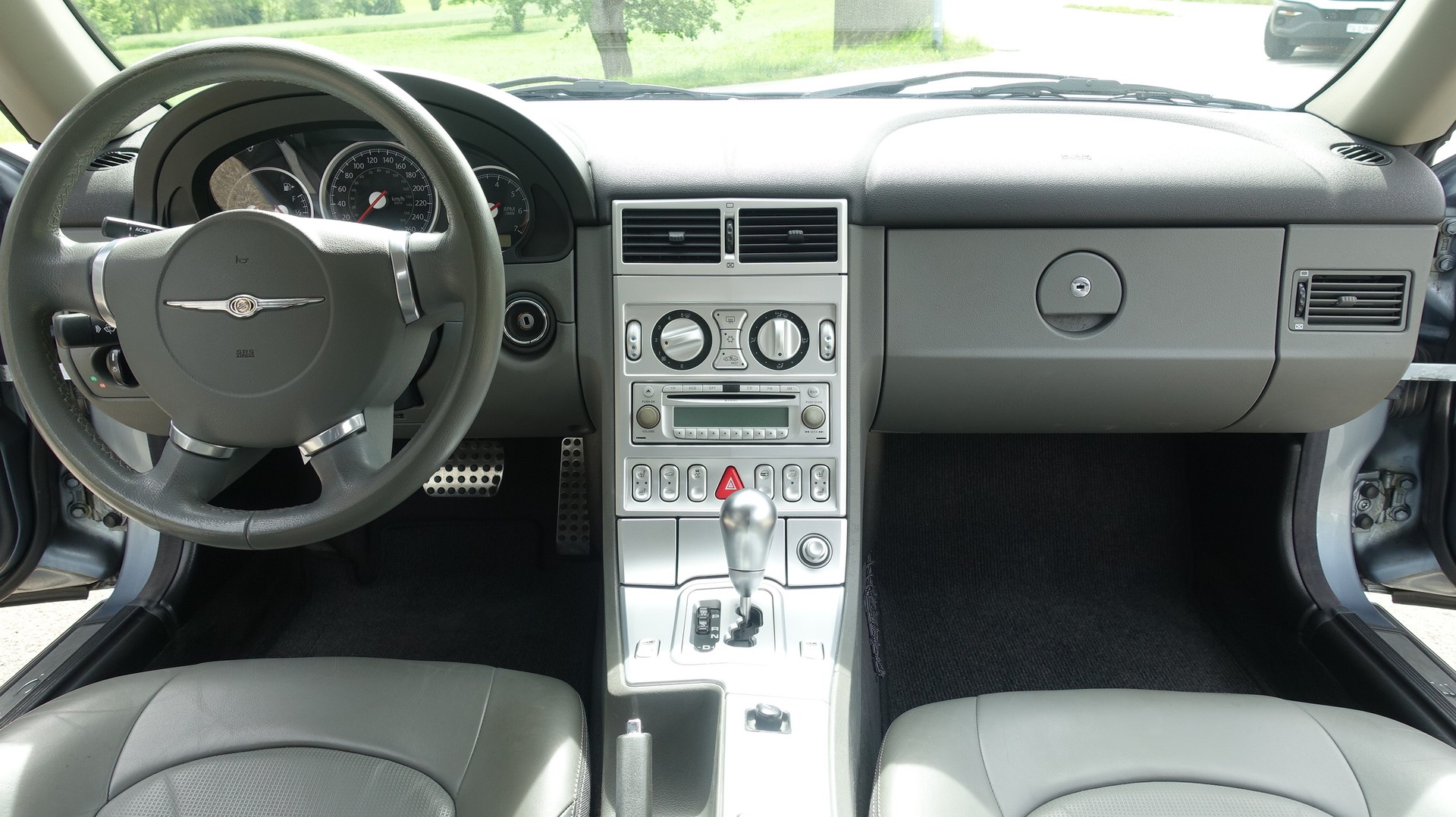 CHRYSLER Crossfire 3.2 V6 (Limited)-image-12
