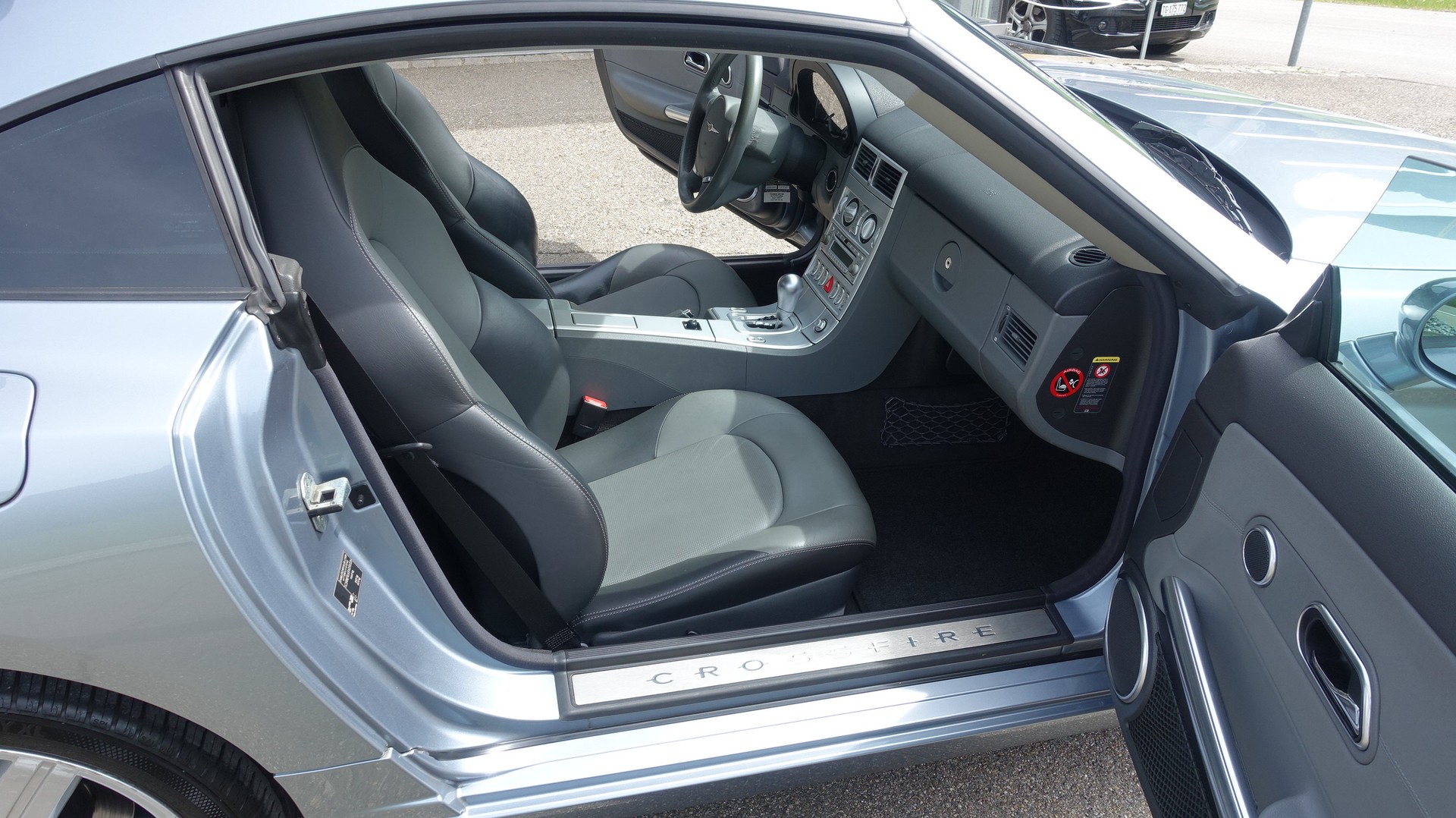 CHRYSLER Crossfire 3.2 V6 (Limited)-image-11