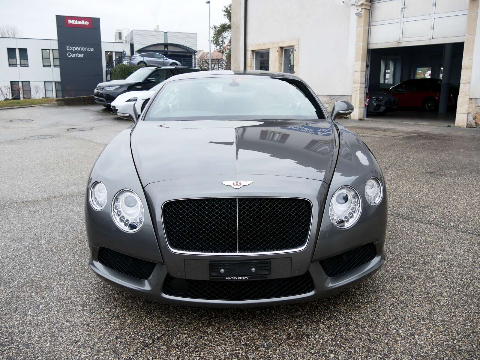 BENTLEY Continental GT 4.0 V8-image-7