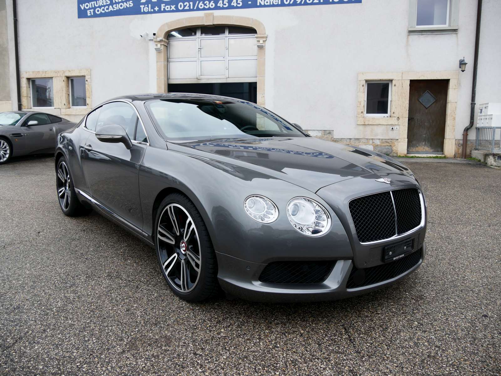 BENTLEY Continental GT 4.0 V8-image-6