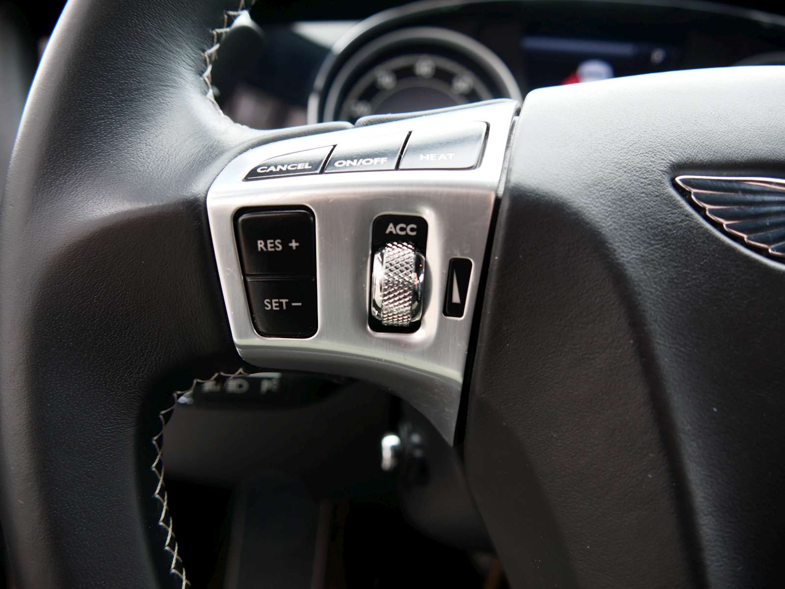 BENTLEY Continental GT 4.0 V8-image-10