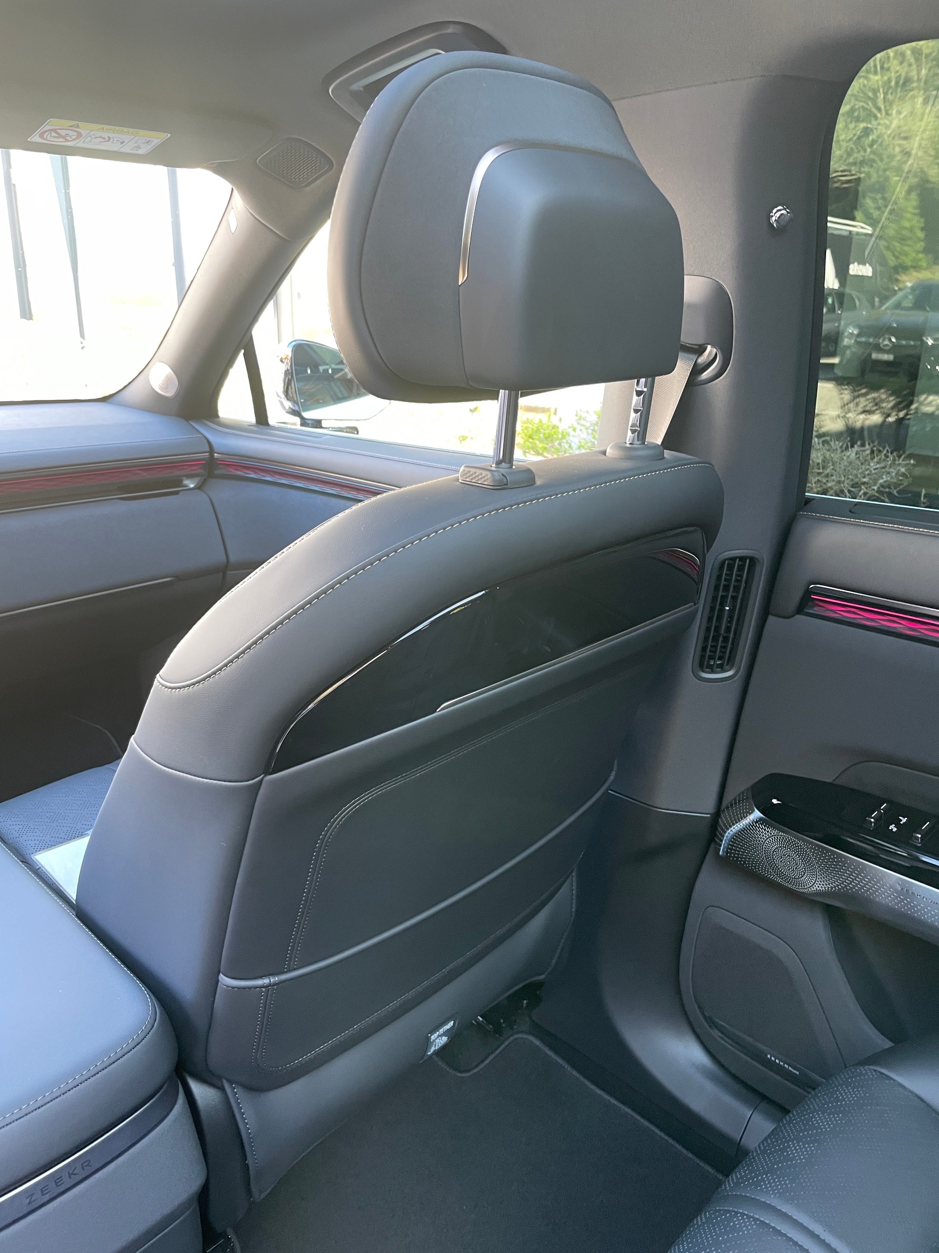 ZEEKR 7X Privilege AWD 100kWh mit Comfort inkl. Cockpit Paket-image-18