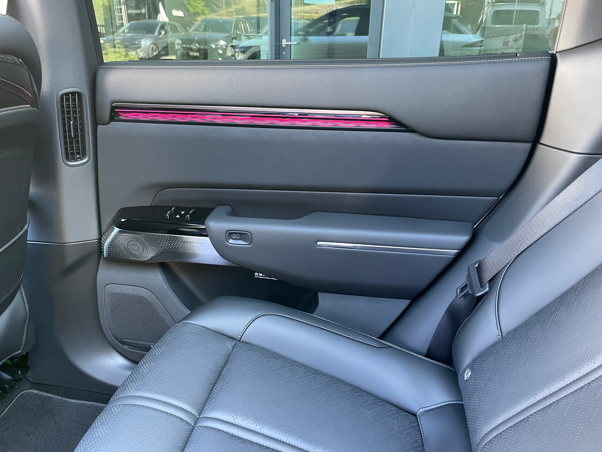 ZEEKR 7X Privilege AWD 100kWh mit Comfort inkl. Cockpit Paket-image-19