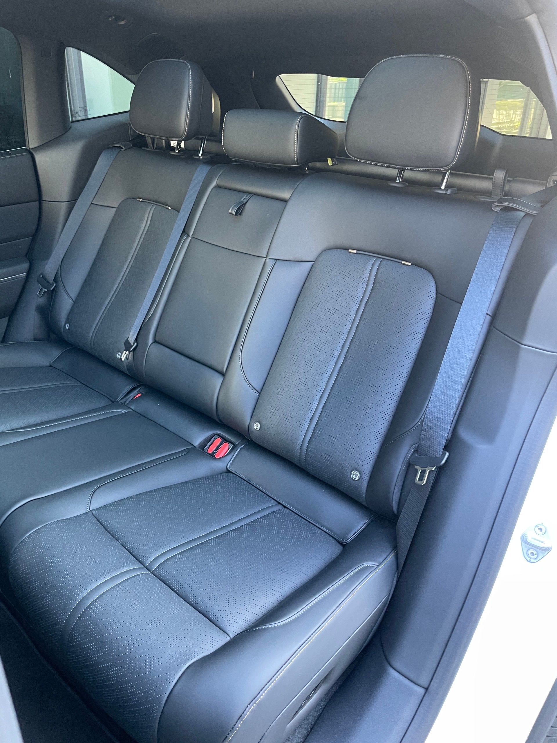 ZEEKR 7X Privilege AWD 100kWh mit Comfort inkl. Cockpit Paket-image-14